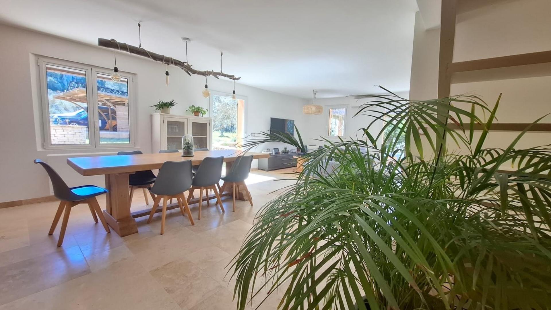 Photo 24 de l'annonce.