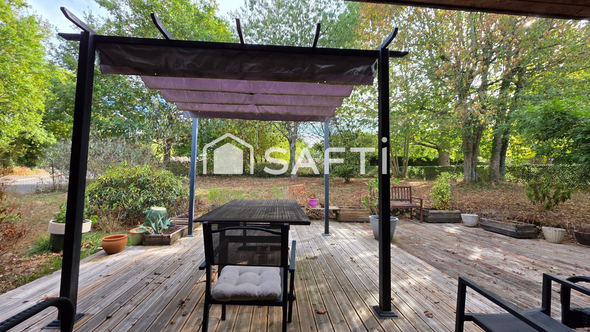 Photo SAFTI — Maison 5 pièces, 120 m² à Le Tronchet 2