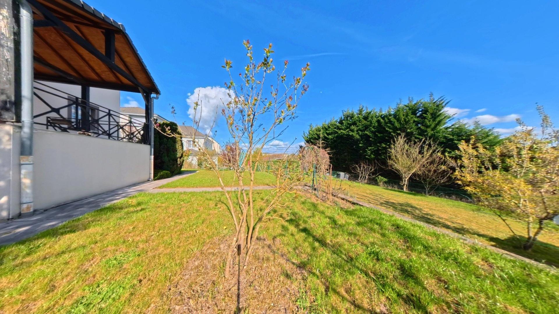 Photo 18 of the listing.