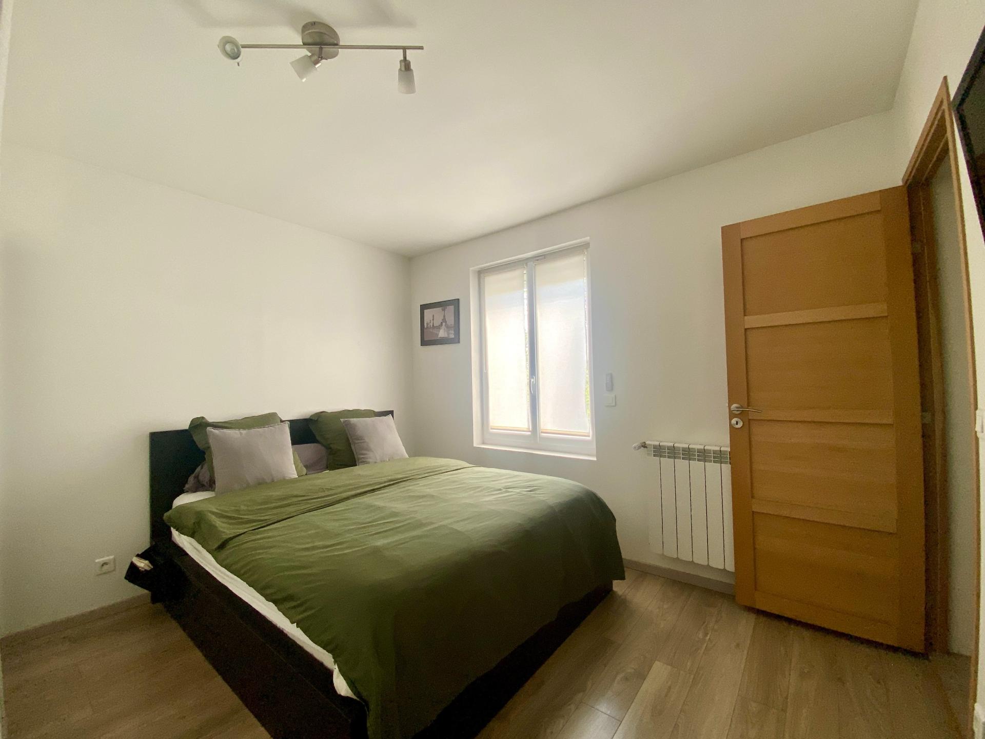 Photo 16 of the listing.