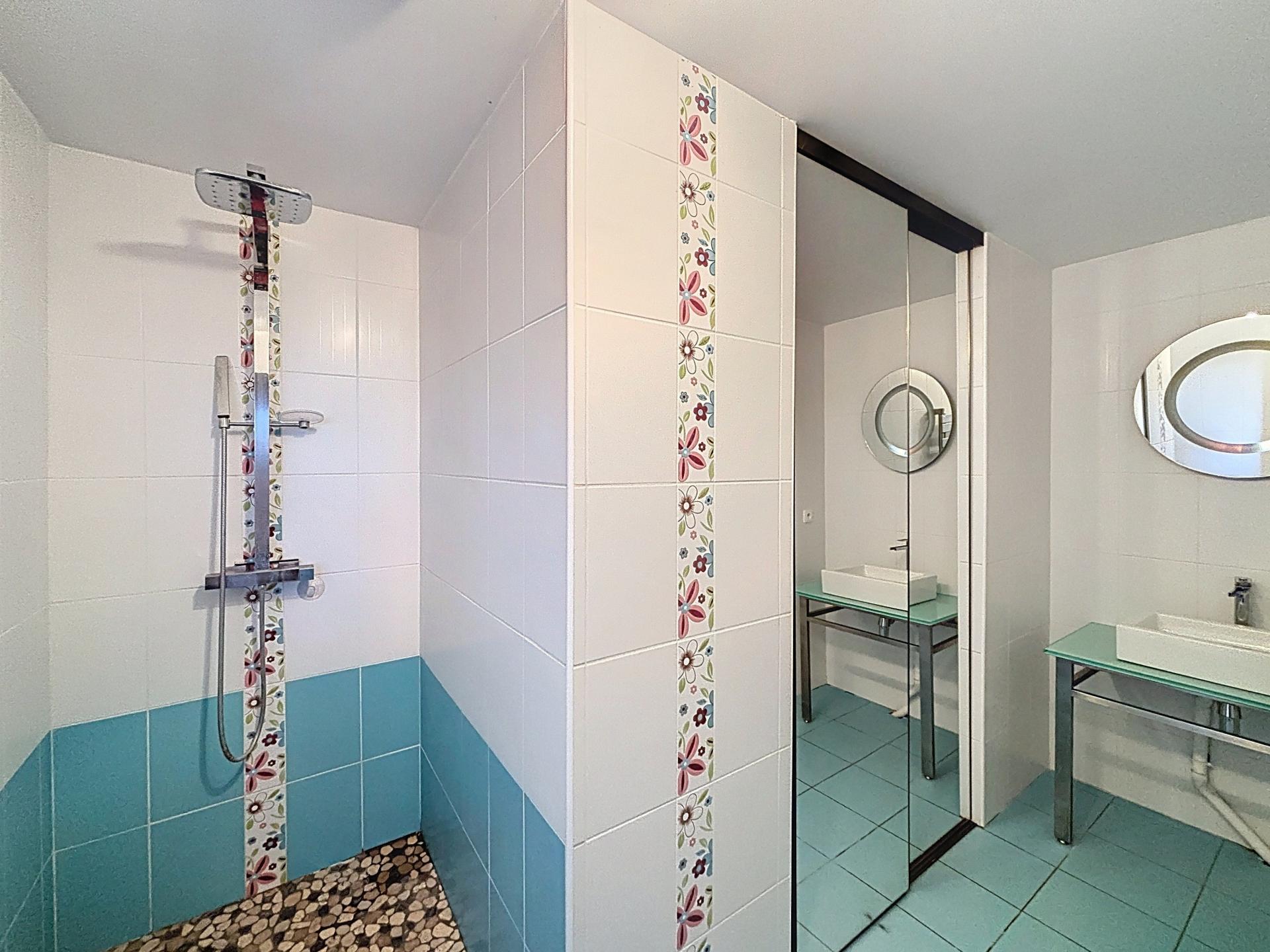 Photo 5 de l'annonce.