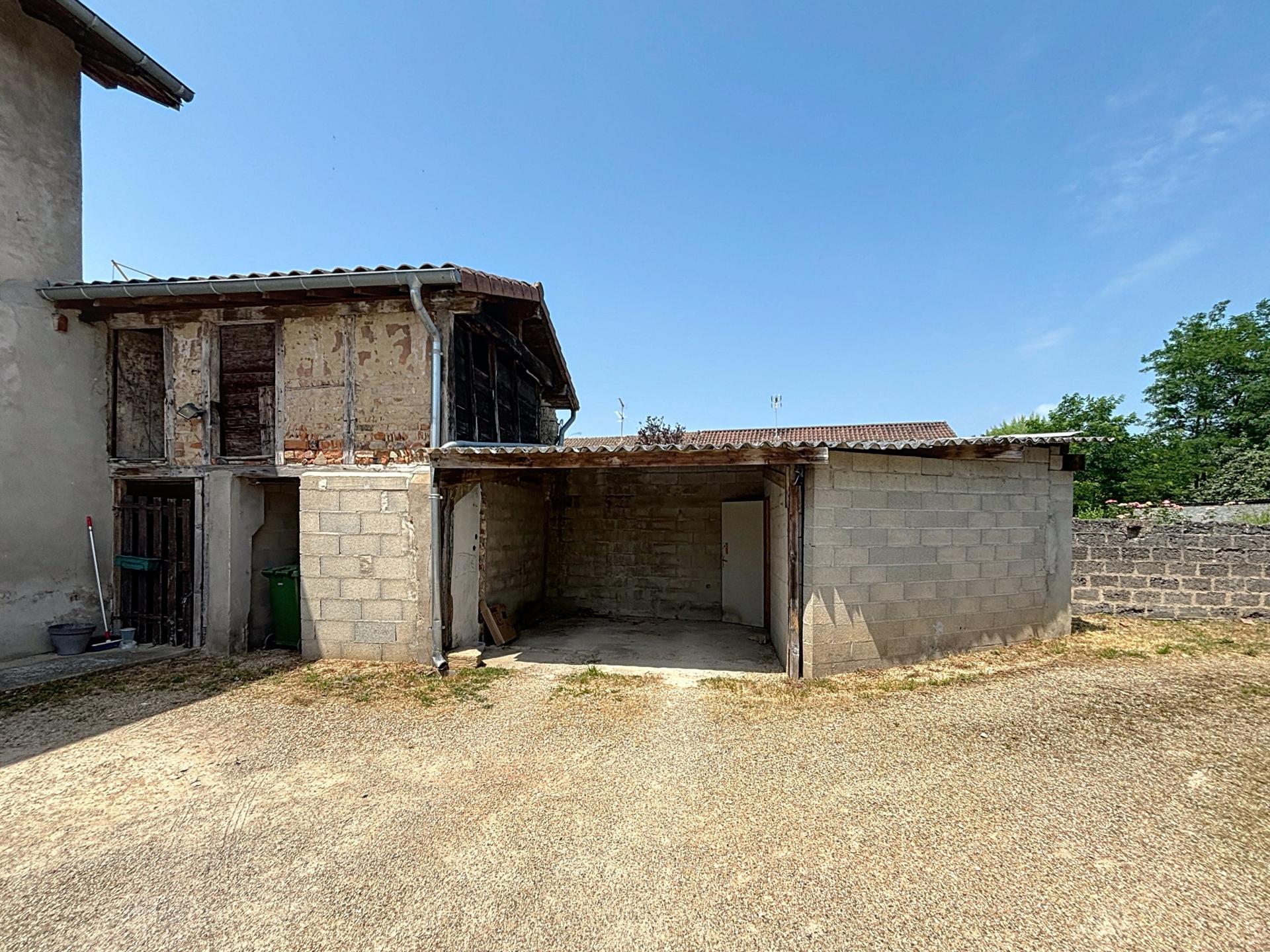 Local commercial 106 m² · à Pont-de-Veyle · 106 m² · 23 000 €