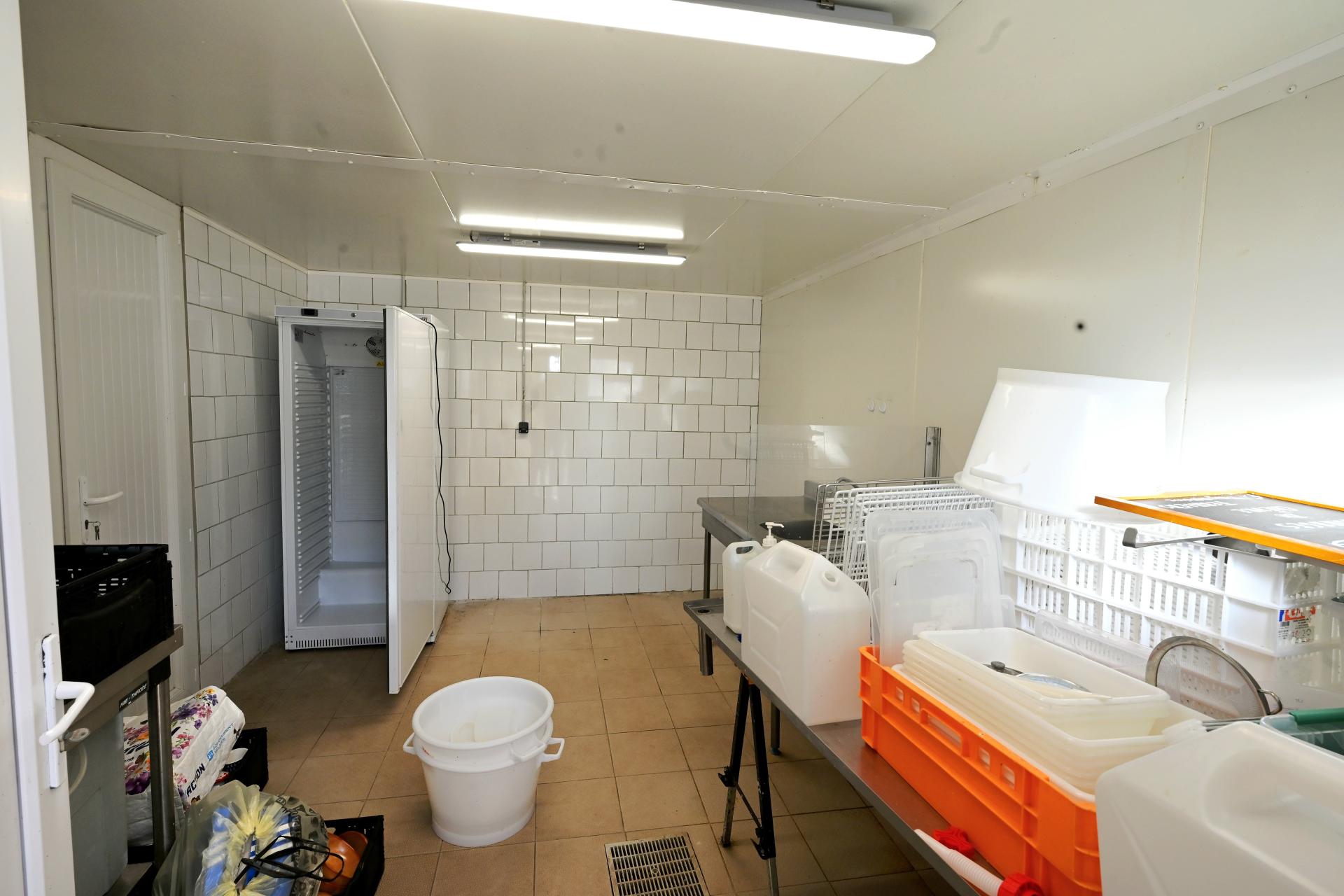 Photo 27 of the listing.