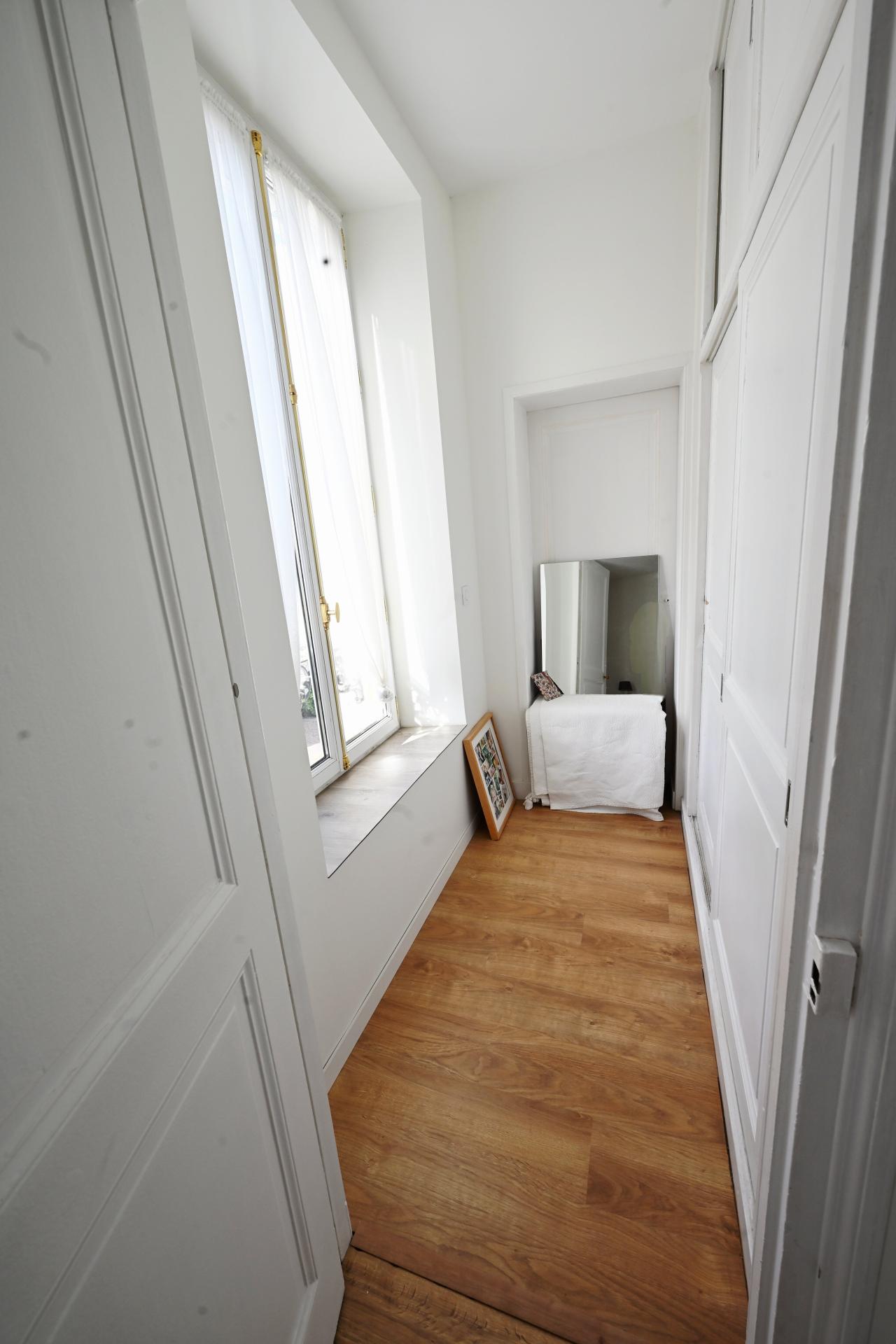 Photo 17 of the listing.