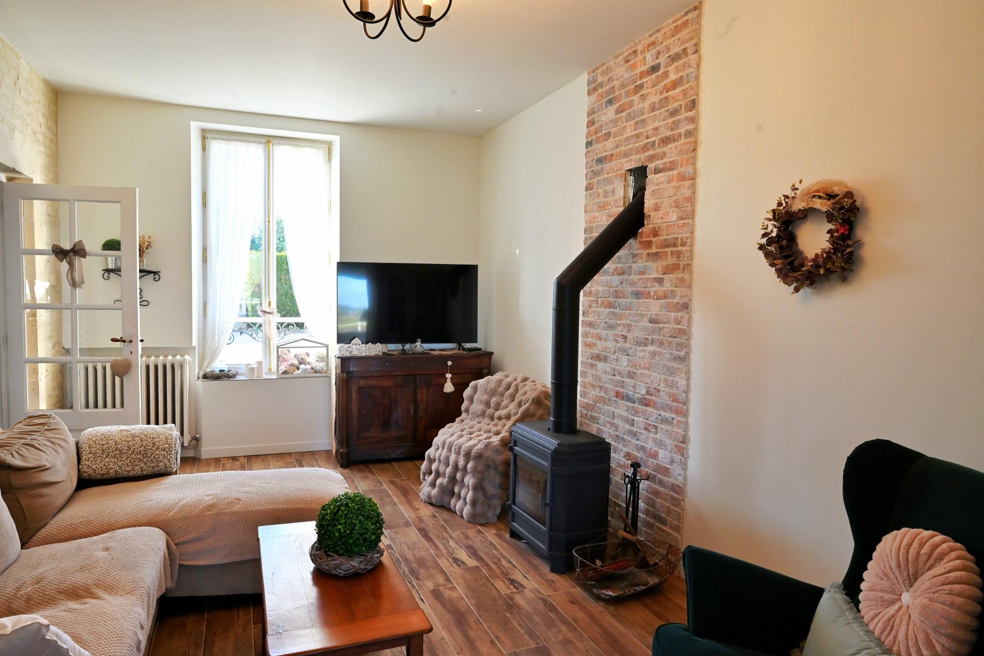 Photo 15 of the listing.