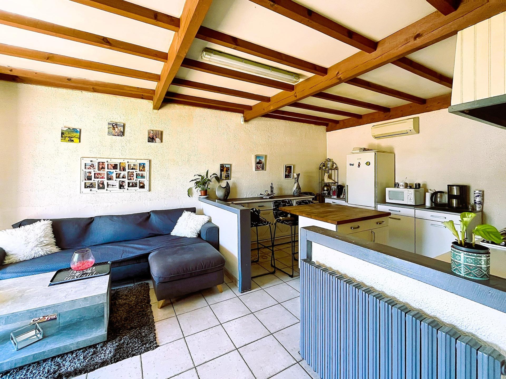 Photo 14 of the listing.