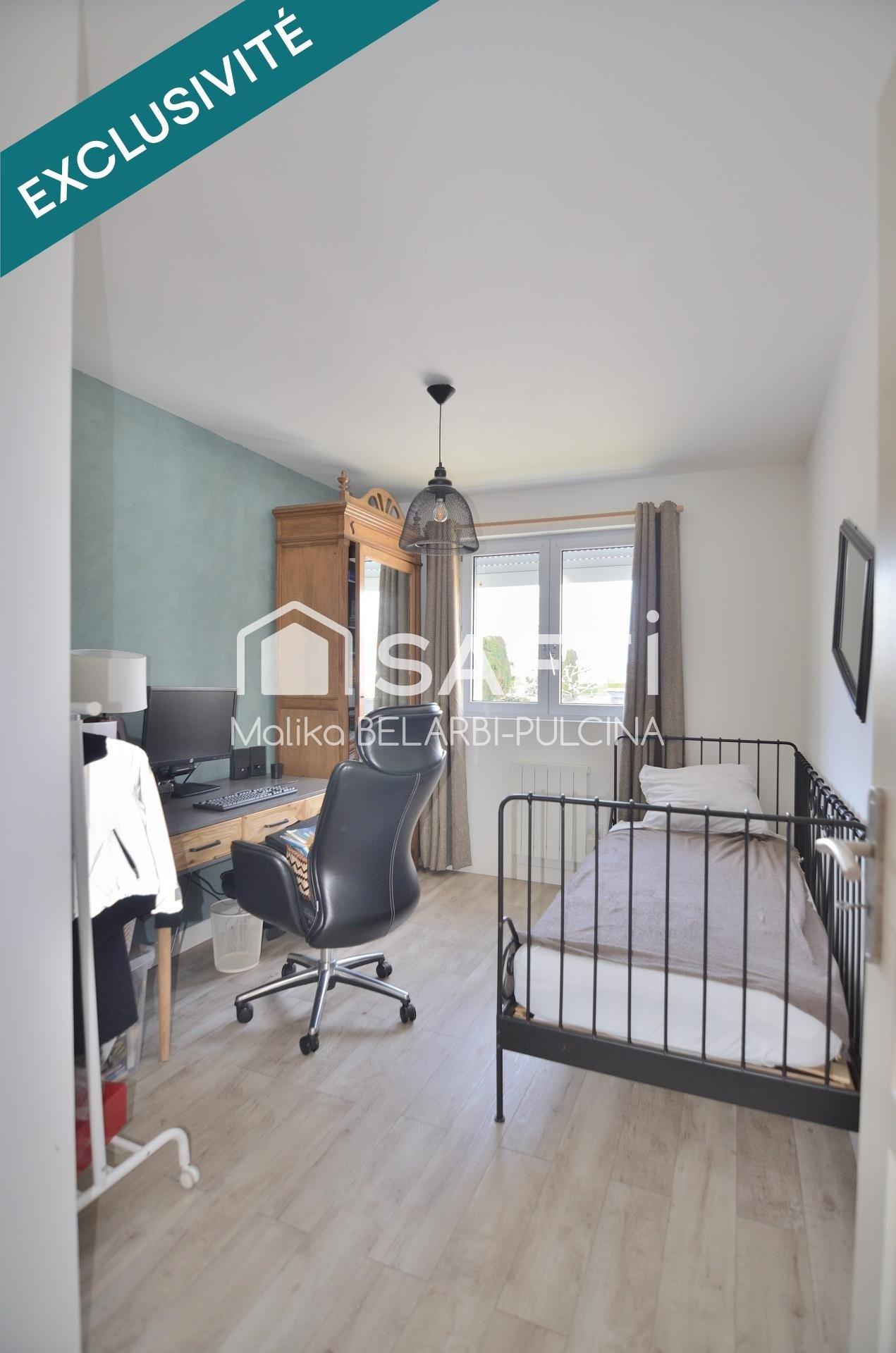 Photo 16 of the listing.