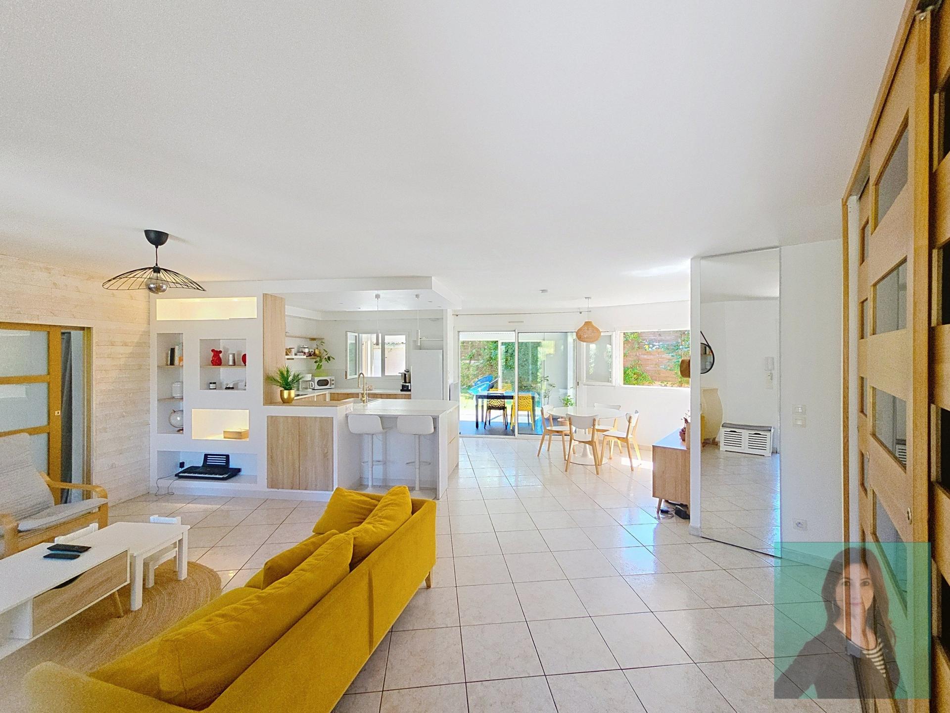 Photo 6 of the listing.