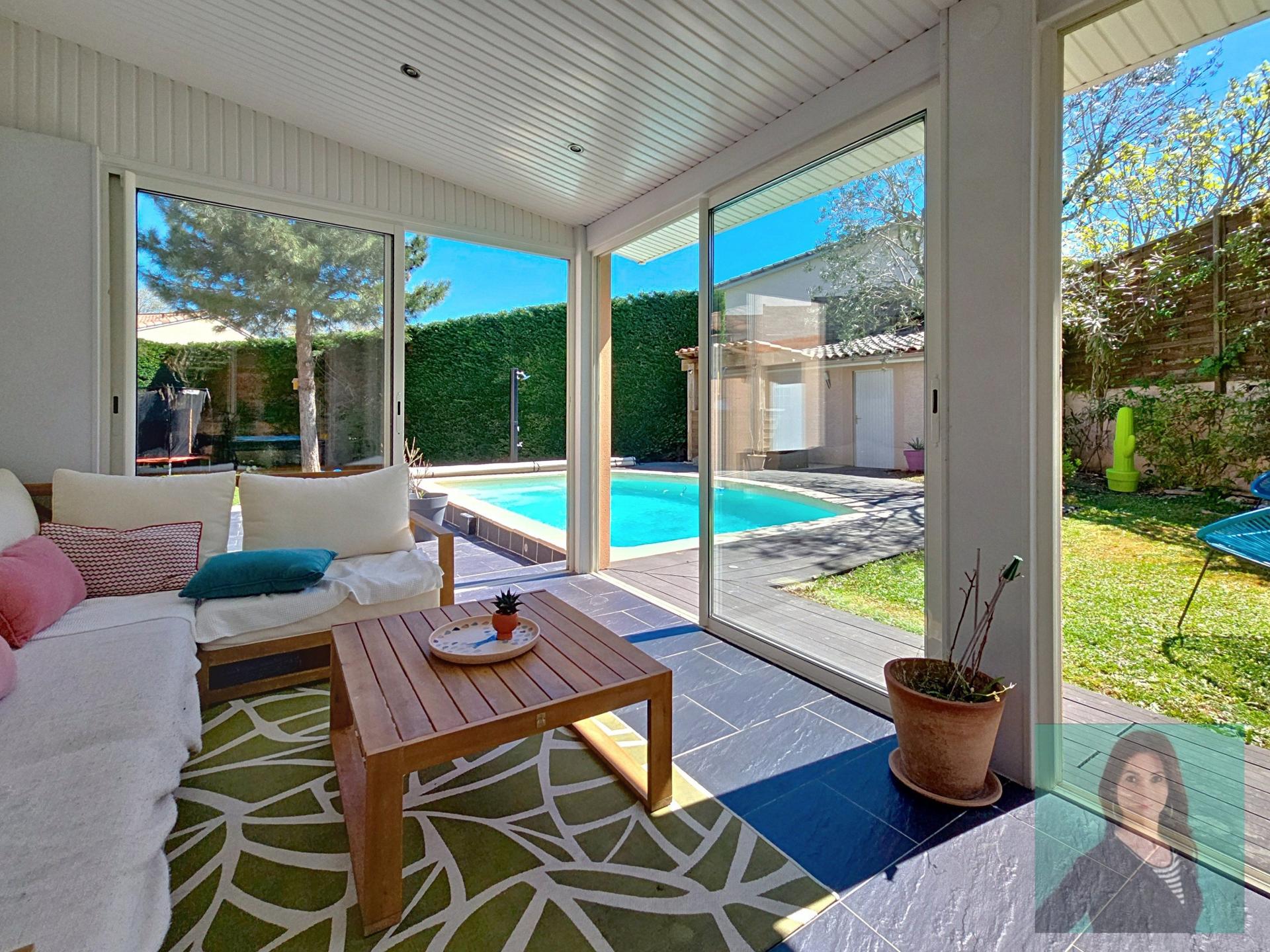 Photo 7 of the listing.