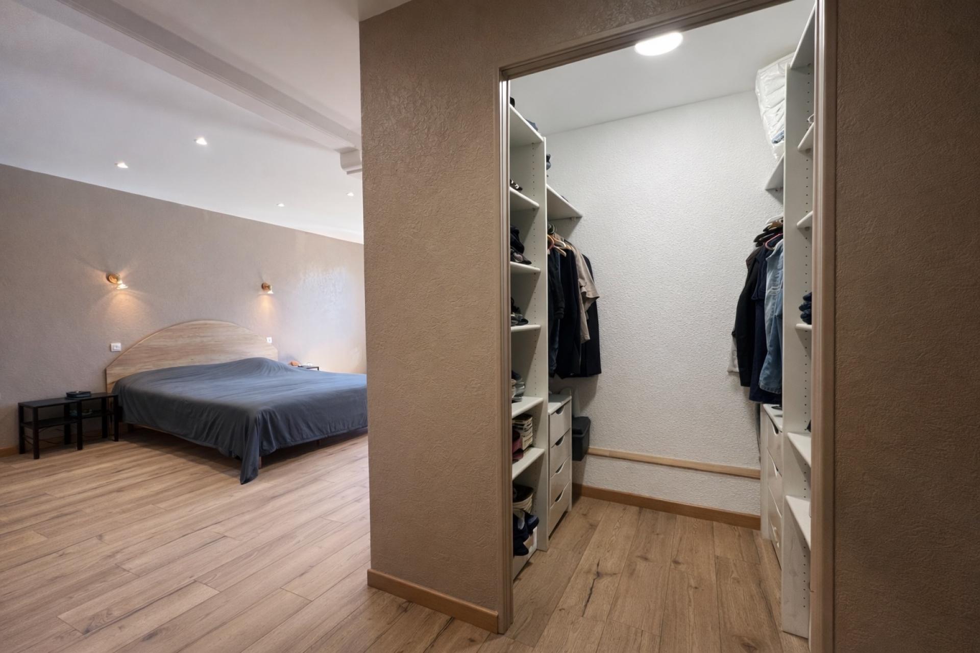 Photo 13 de l'annonce.