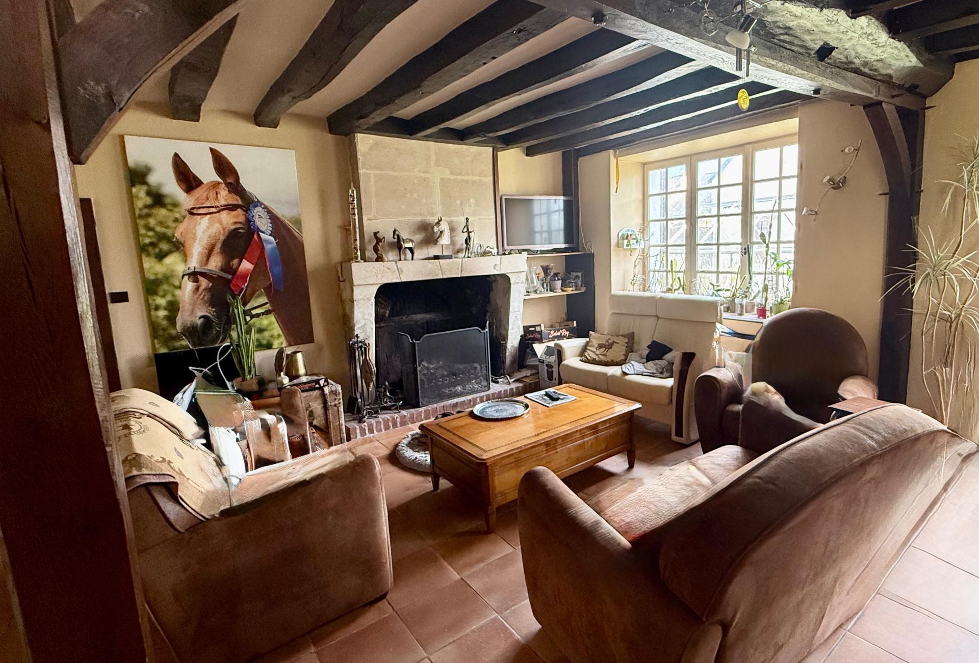 Photo 7 of the listing.