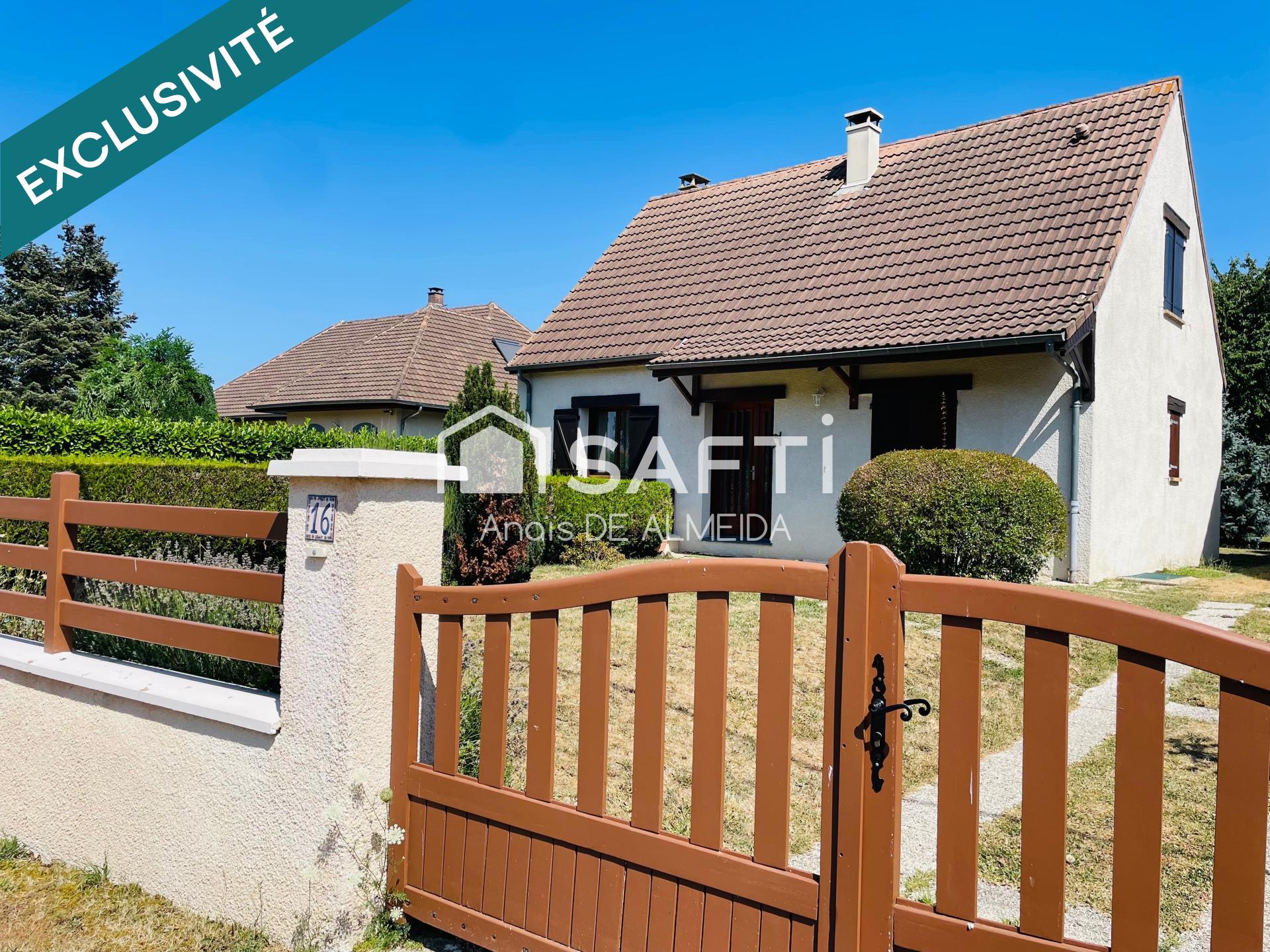 Belle maison dans cadre bucolique, offrant le confort de plain-pied