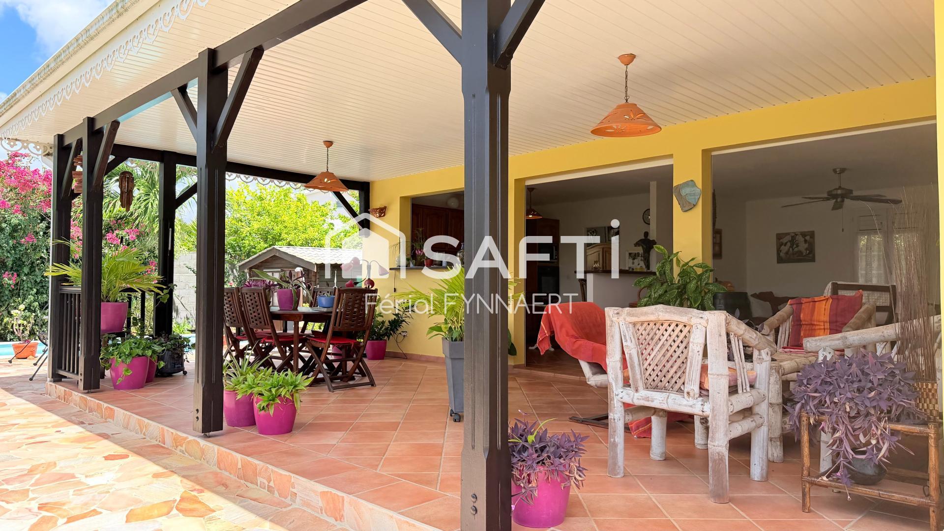 Photo SAFTI — Maison 4 pièces, 76 m² à Sainte Luce 5