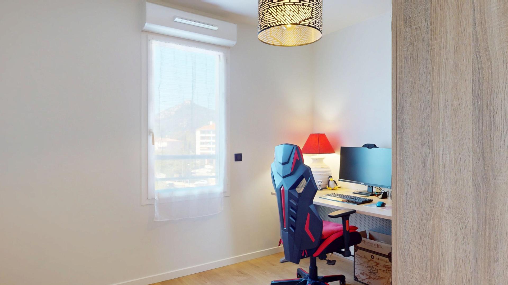 Photo 14 de l'annonce.