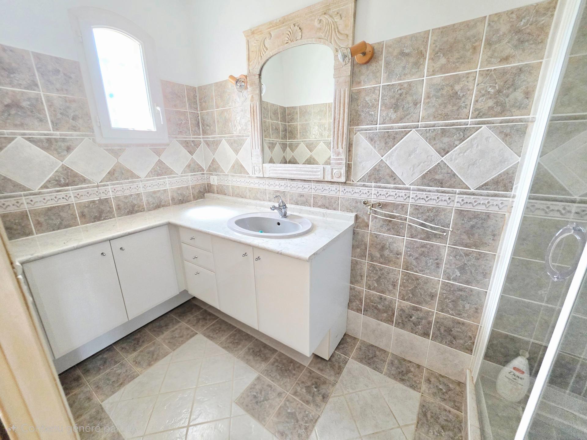 Photo 14 of the listing.