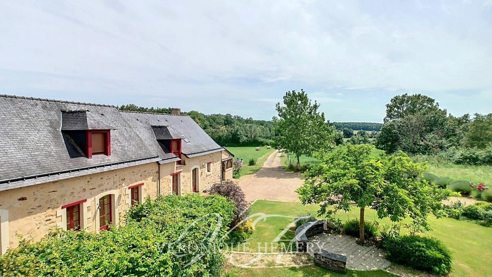 Photo 6 of the listing.