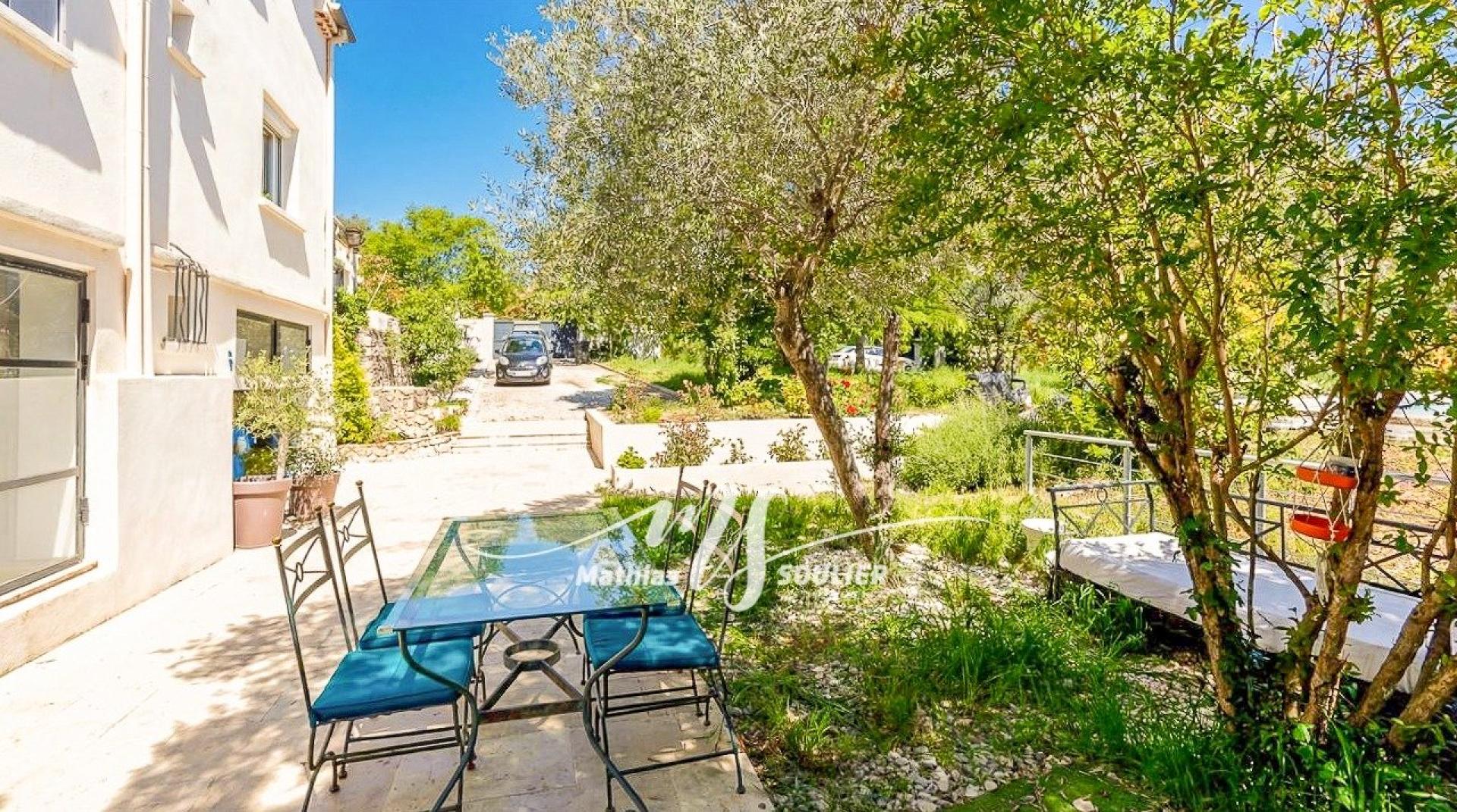 Photo 14 de l'annonce.