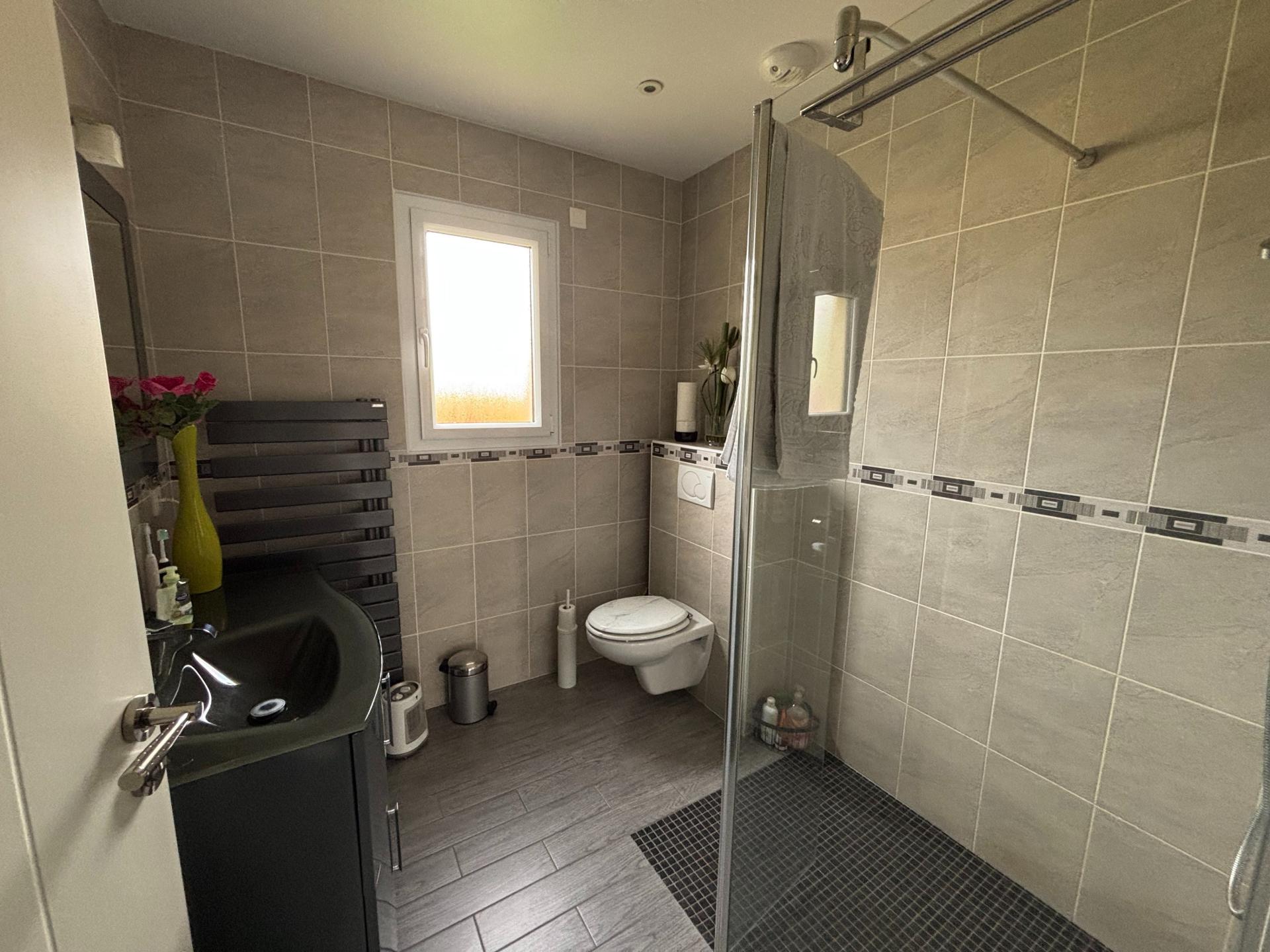 Photo 14 de l'annonce.