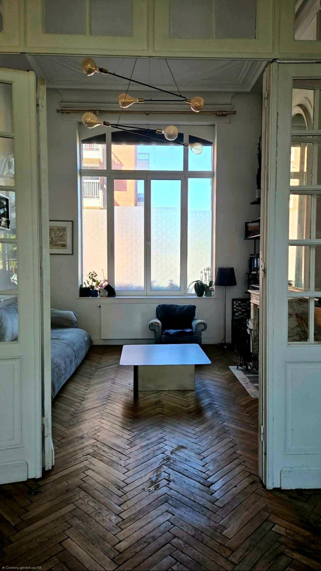 Photo 6 of the listing.