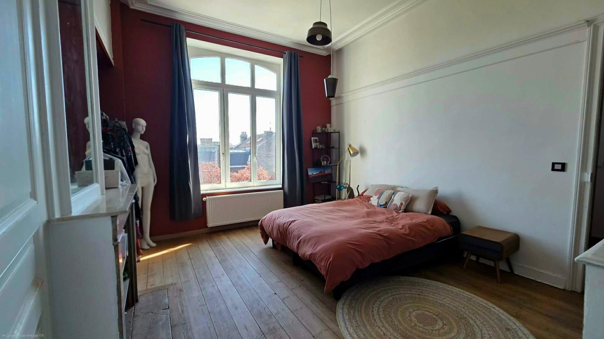 Photo 9 of the listing.