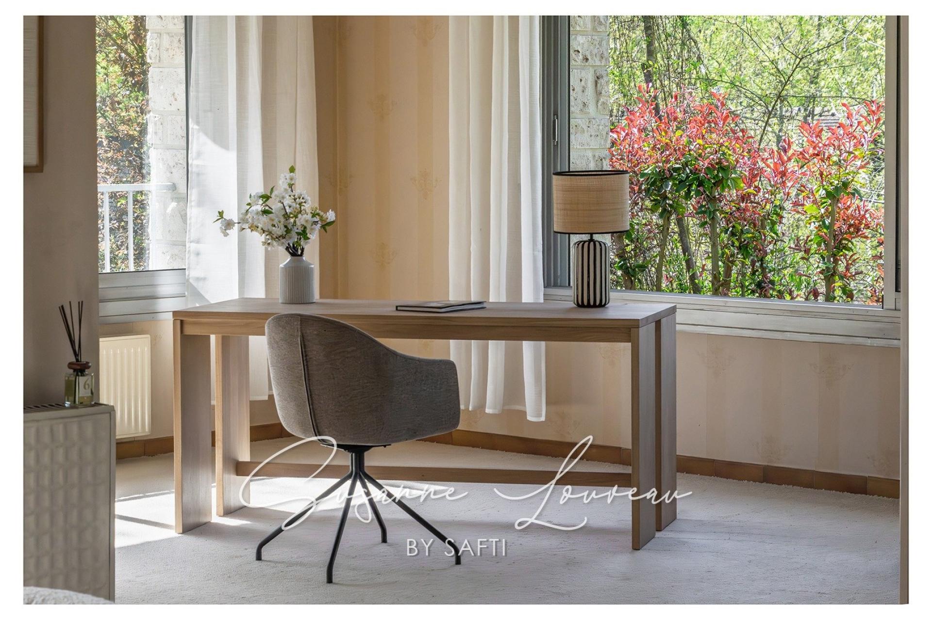 Photo 6 of the listing.