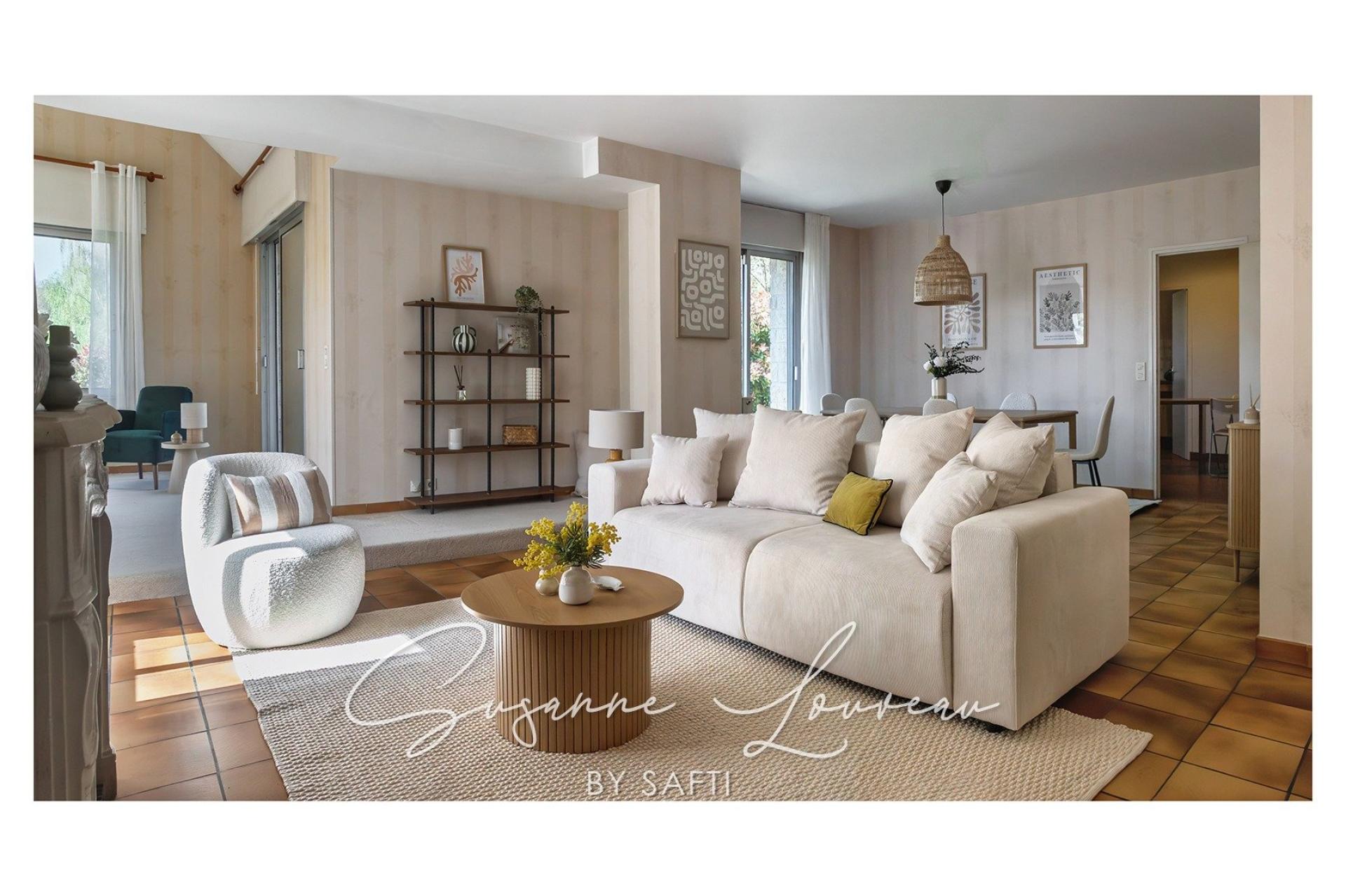 Photo 3 of the listing.