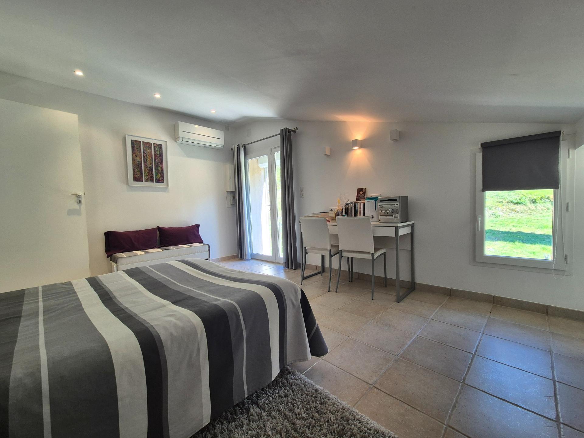 Photo 8 de l'annonce.