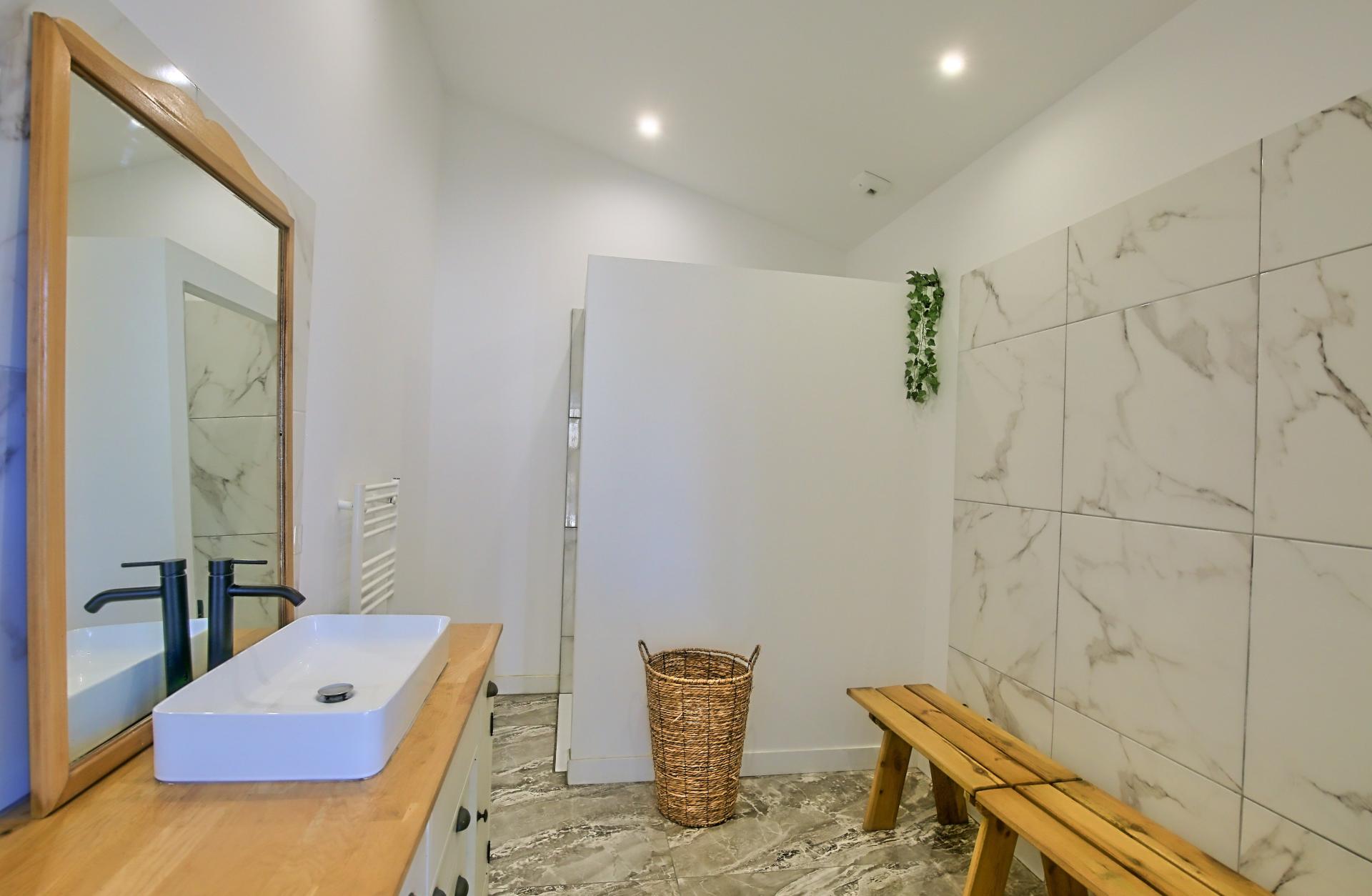 Photo 16 de l'annonce.