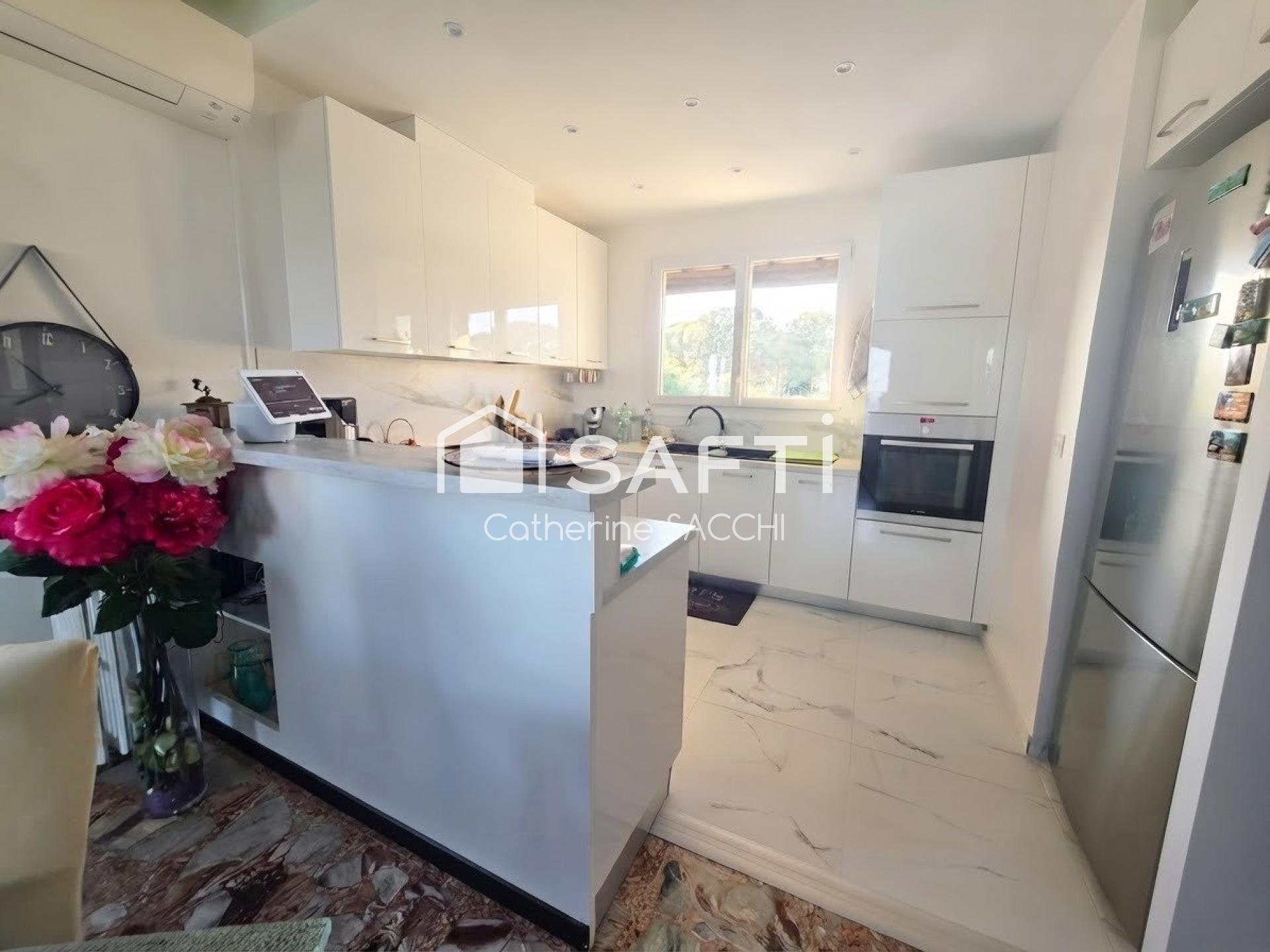 Photo SAFTI — Maison 7 pièces, 148 m² à Saint Raphael 3