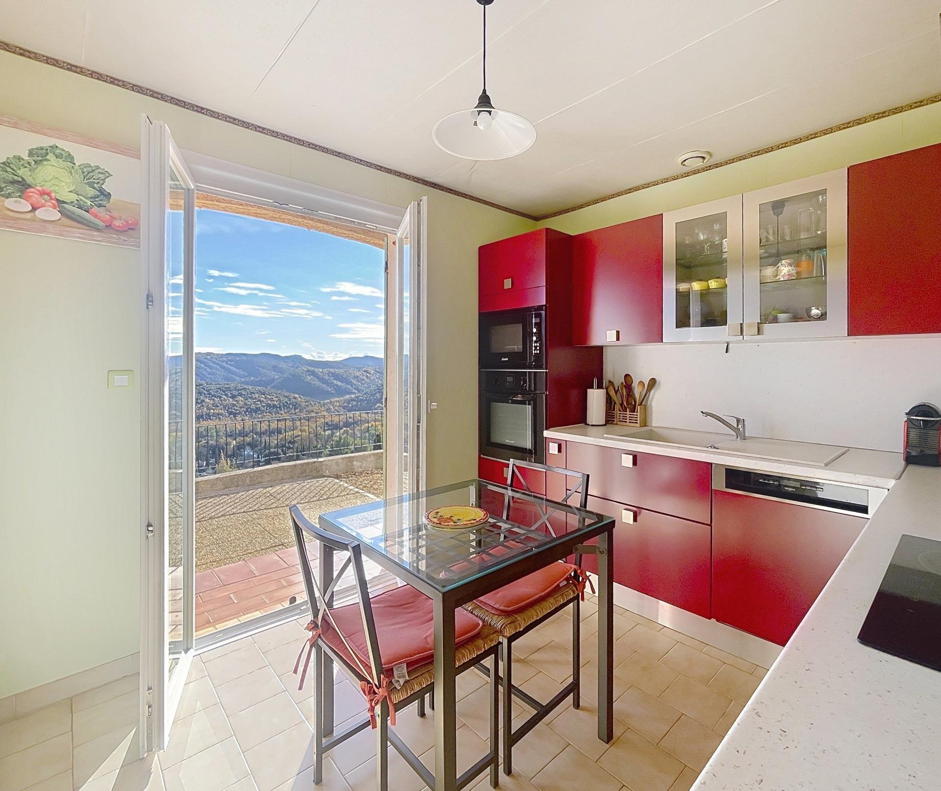 Photo 6 of the listing.