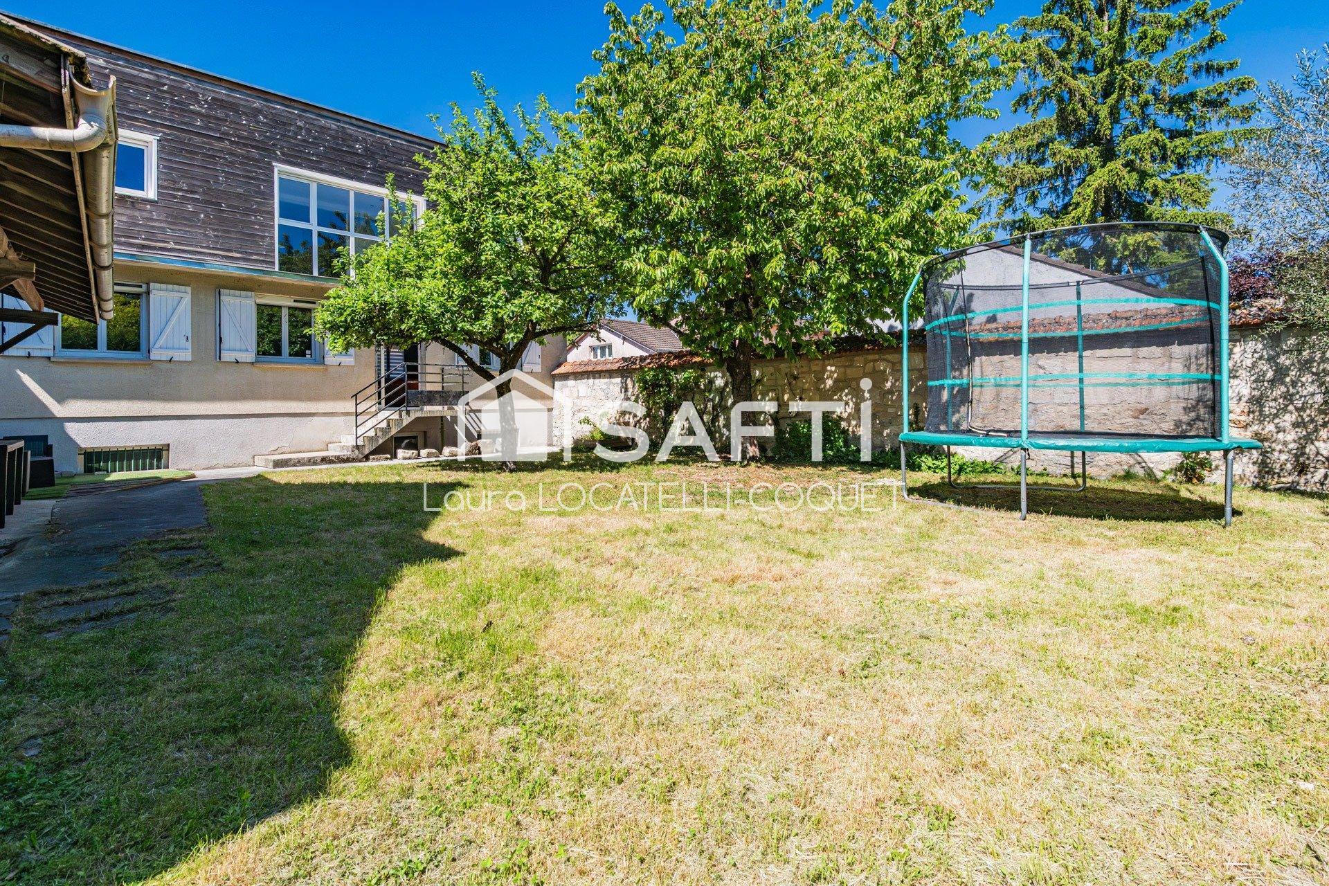 Photo SAFTI — Maison 6 pièces, 148 m² à Champigny 3
