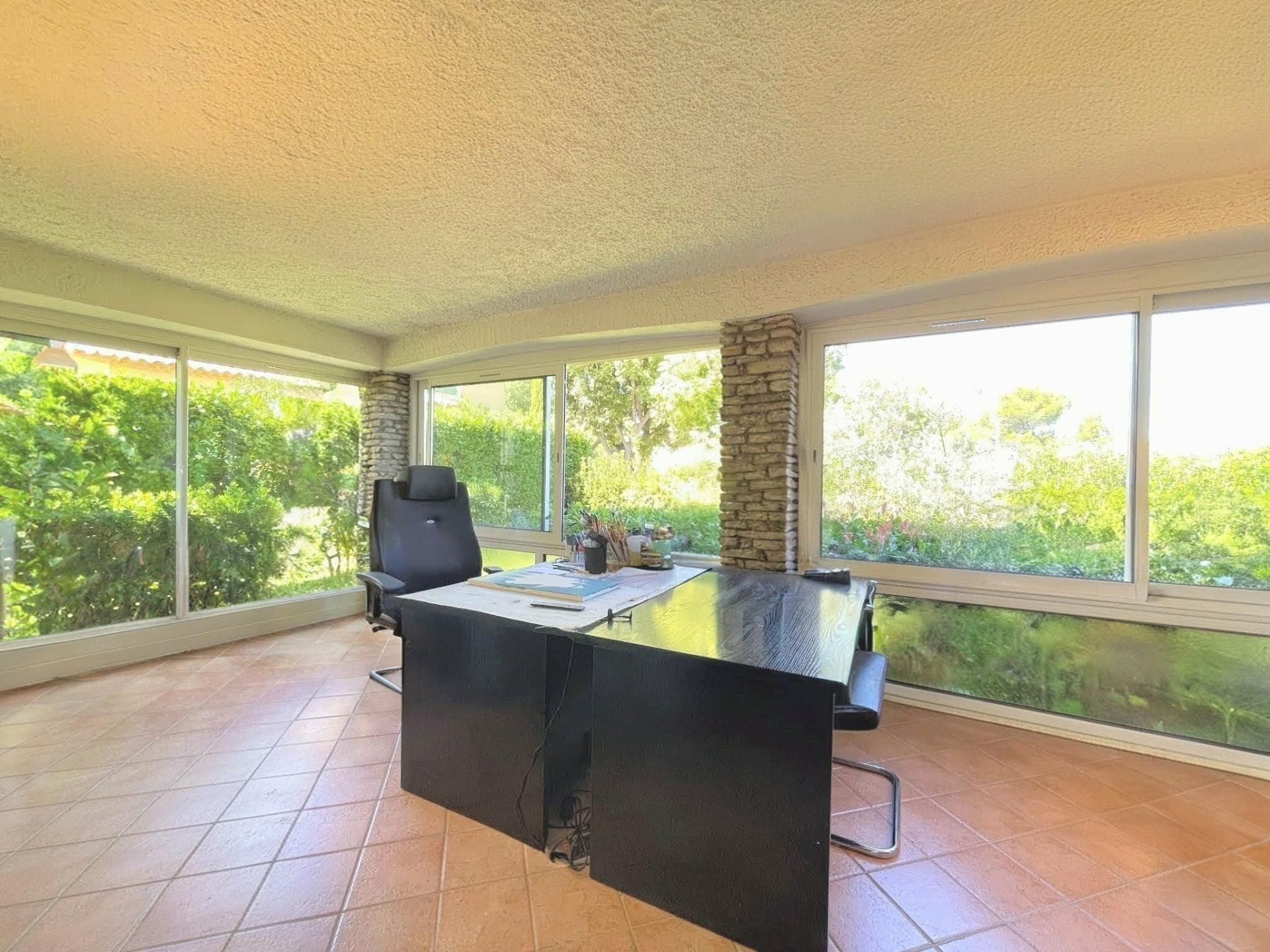 Photo 12 of the listing.