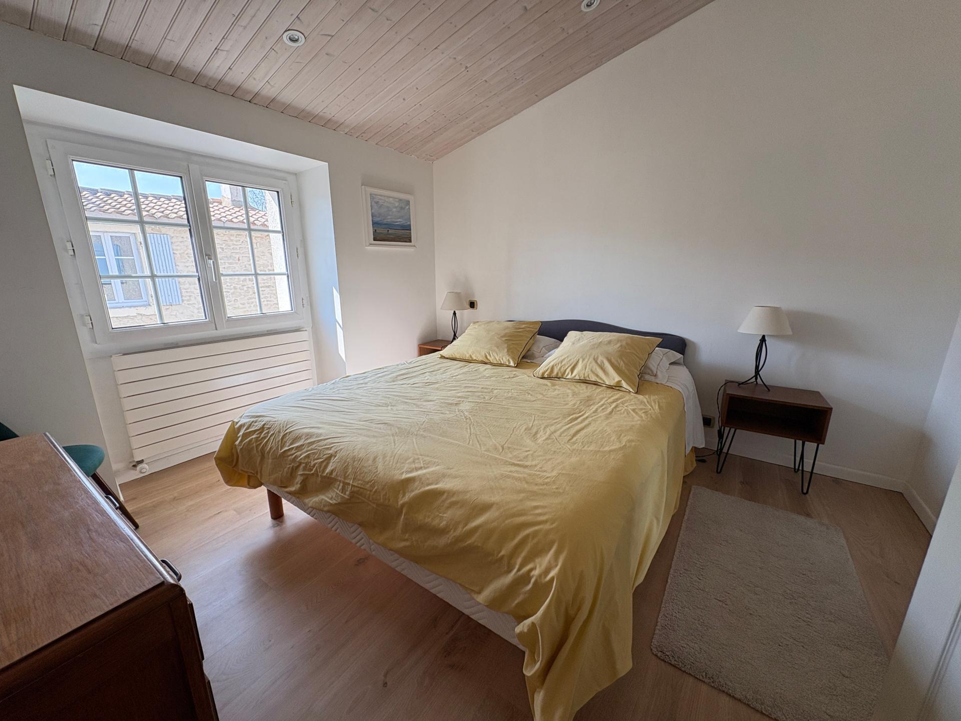 Photo 9 of the listing.