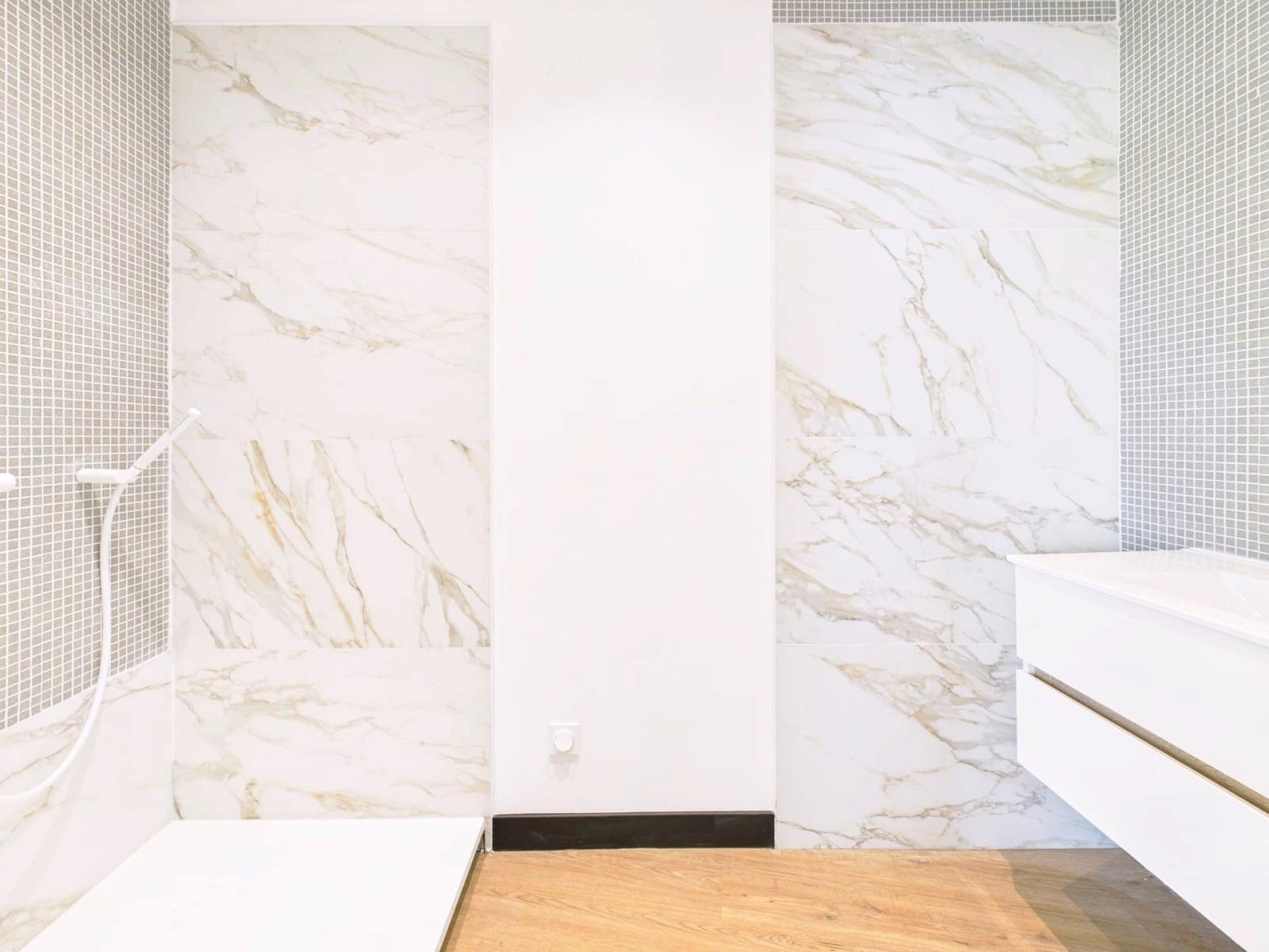 Photo 19 of the listing.