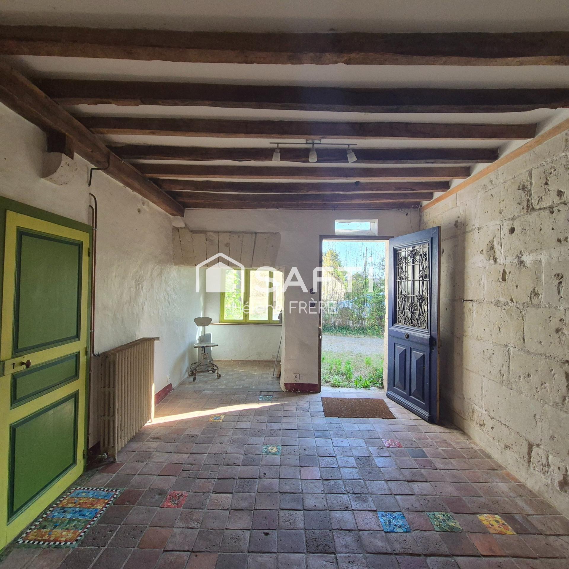 Photo SAFTI — Maison 3 pièces, 138 m² à Les Montils 4