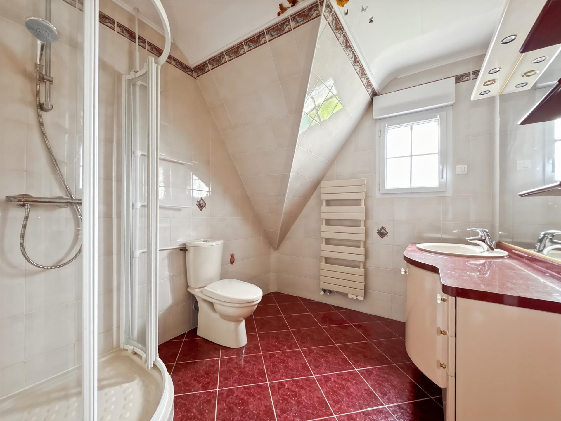 Photo 15 de l'annonce.