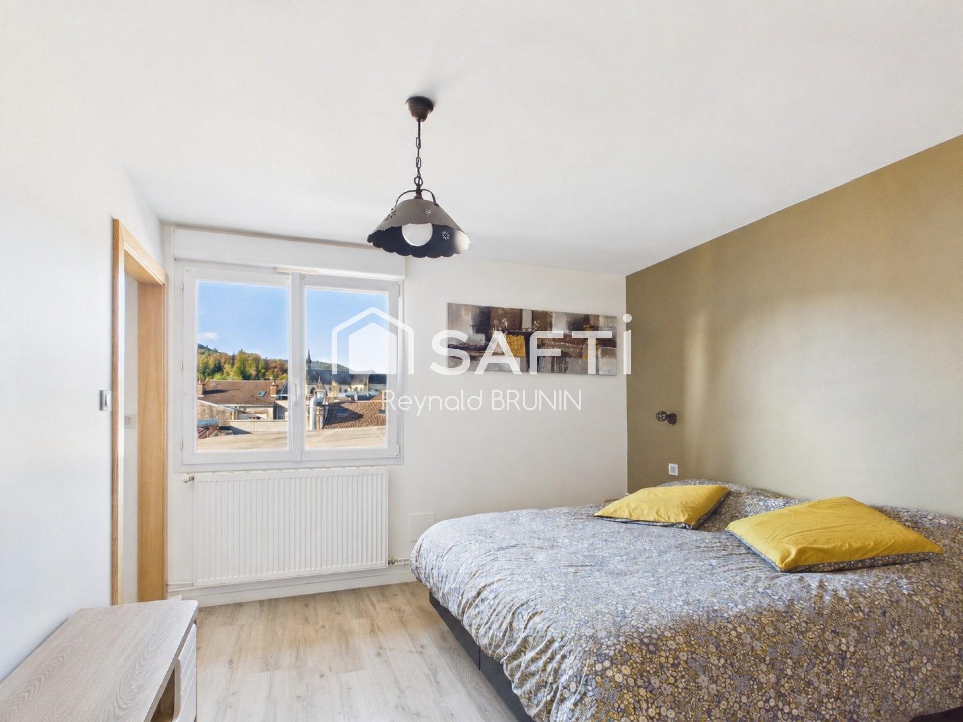 Appartement avec terrasse au cœur de Remiremont