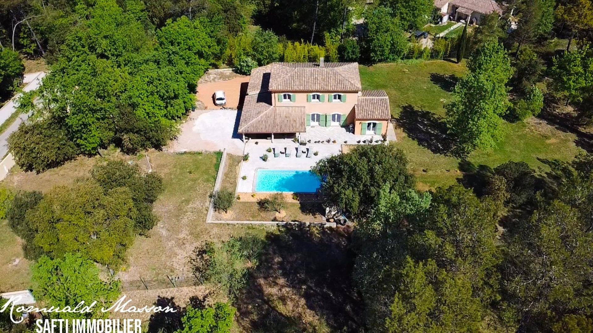 Photo 19 de l'annonce.