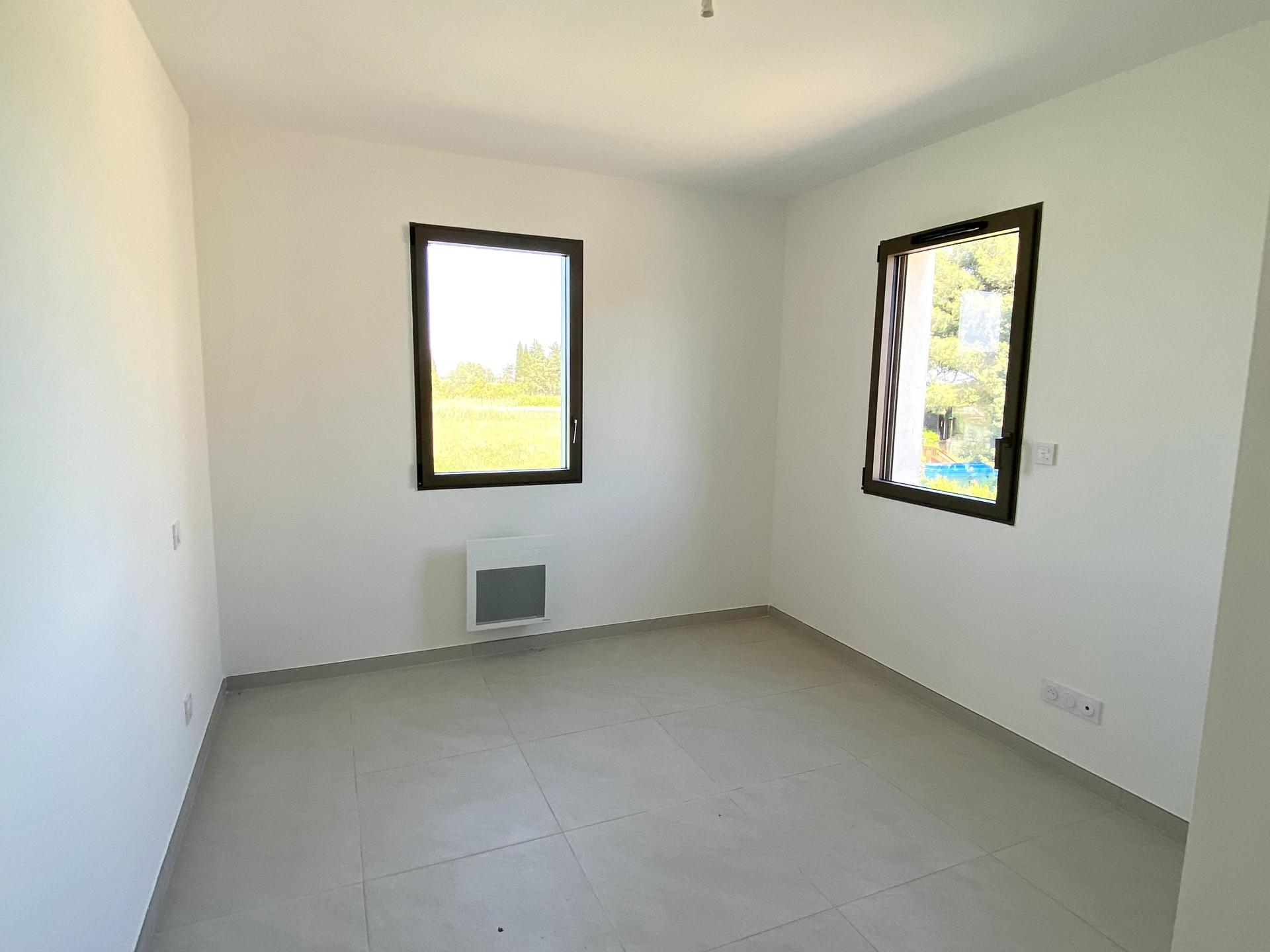 Photo 9 of the listing.