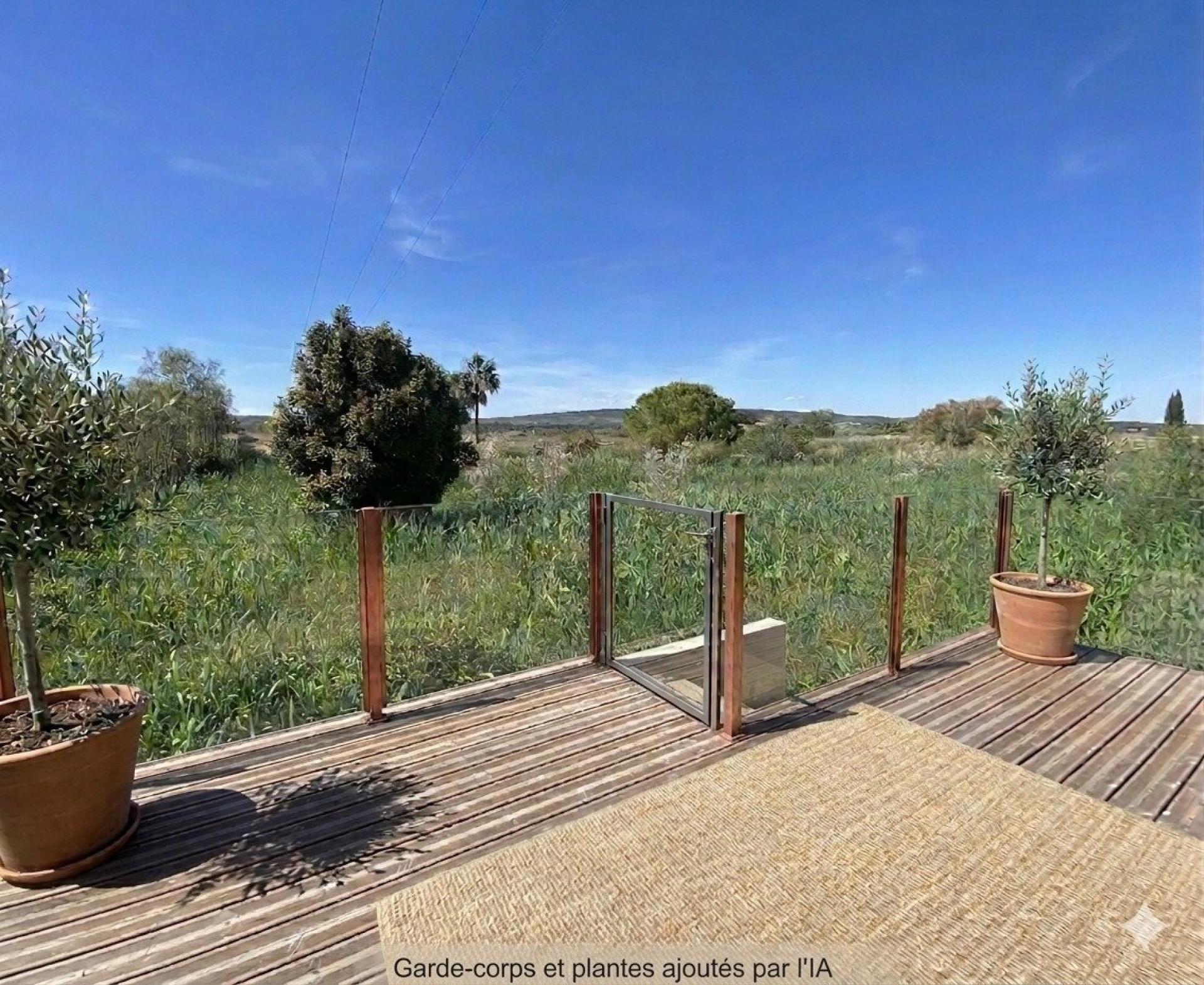 Photo 2 of the listing.