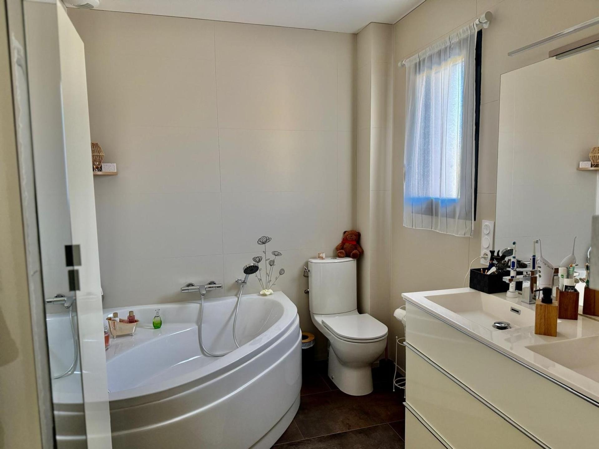 Photo 18 de l'annonce.