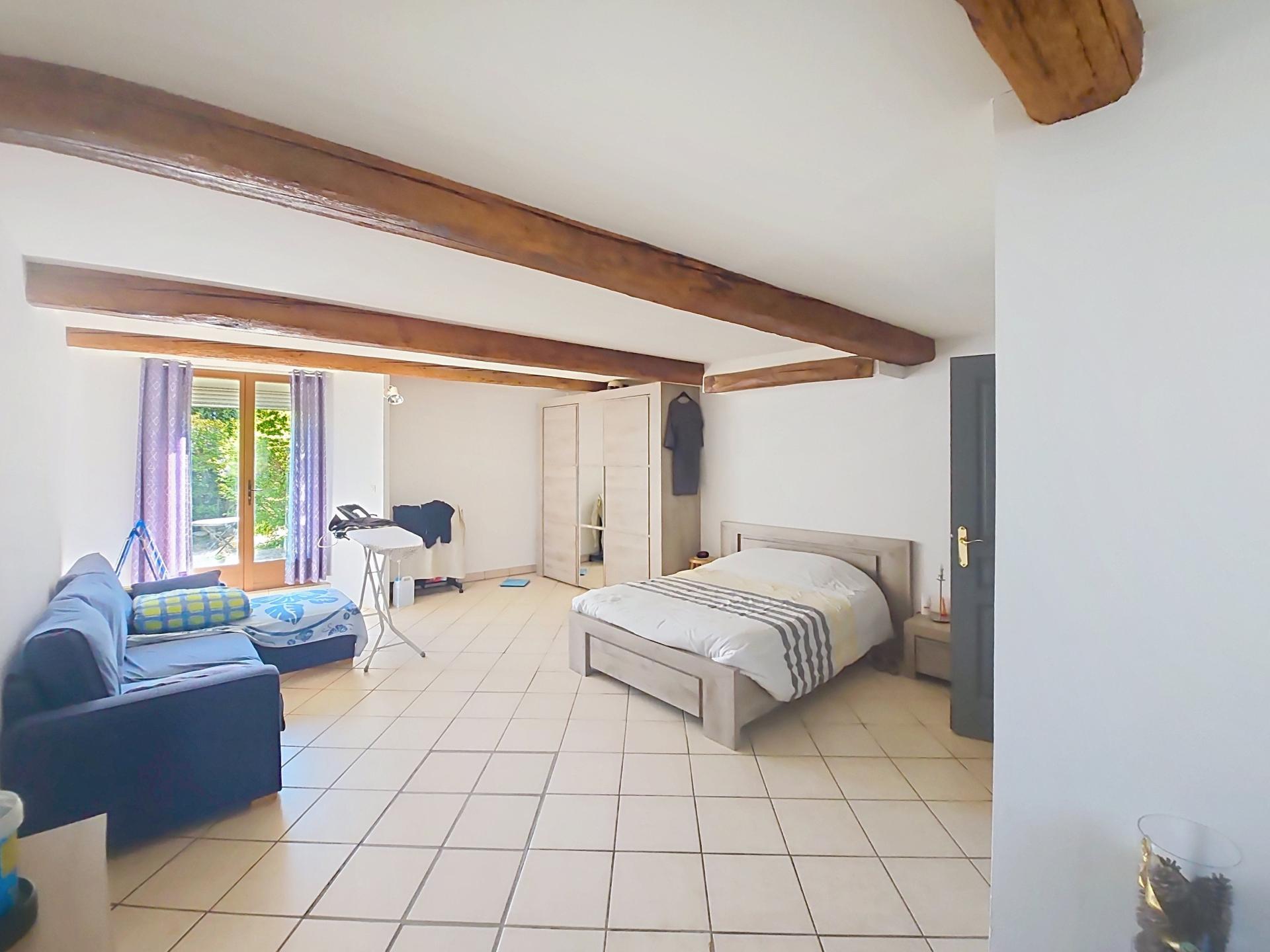 Photo 17 de l'annonce.