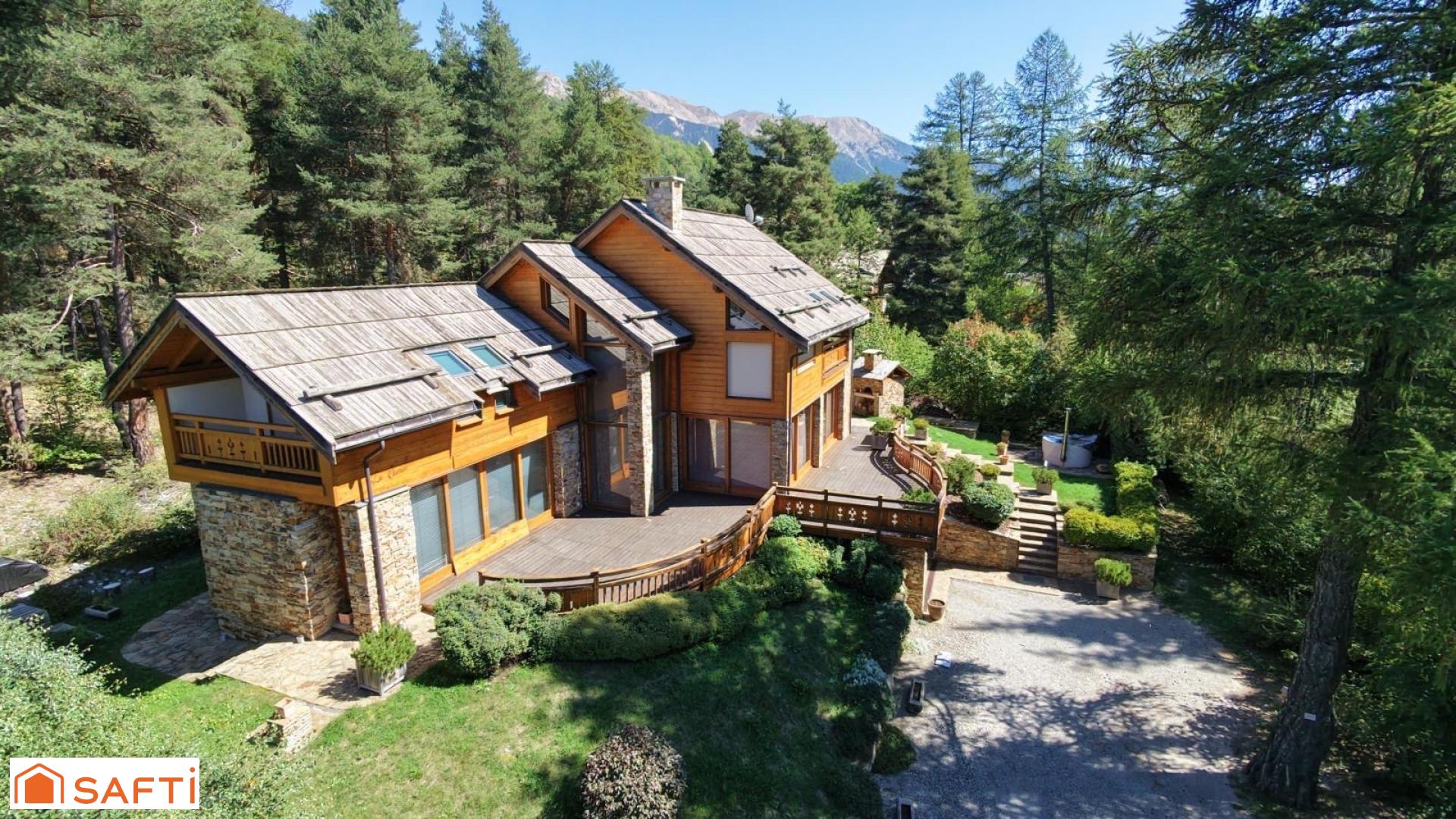 Photo SAFTI — Maison 8 pièces, 380 m² à La Salle Les Alpes 2