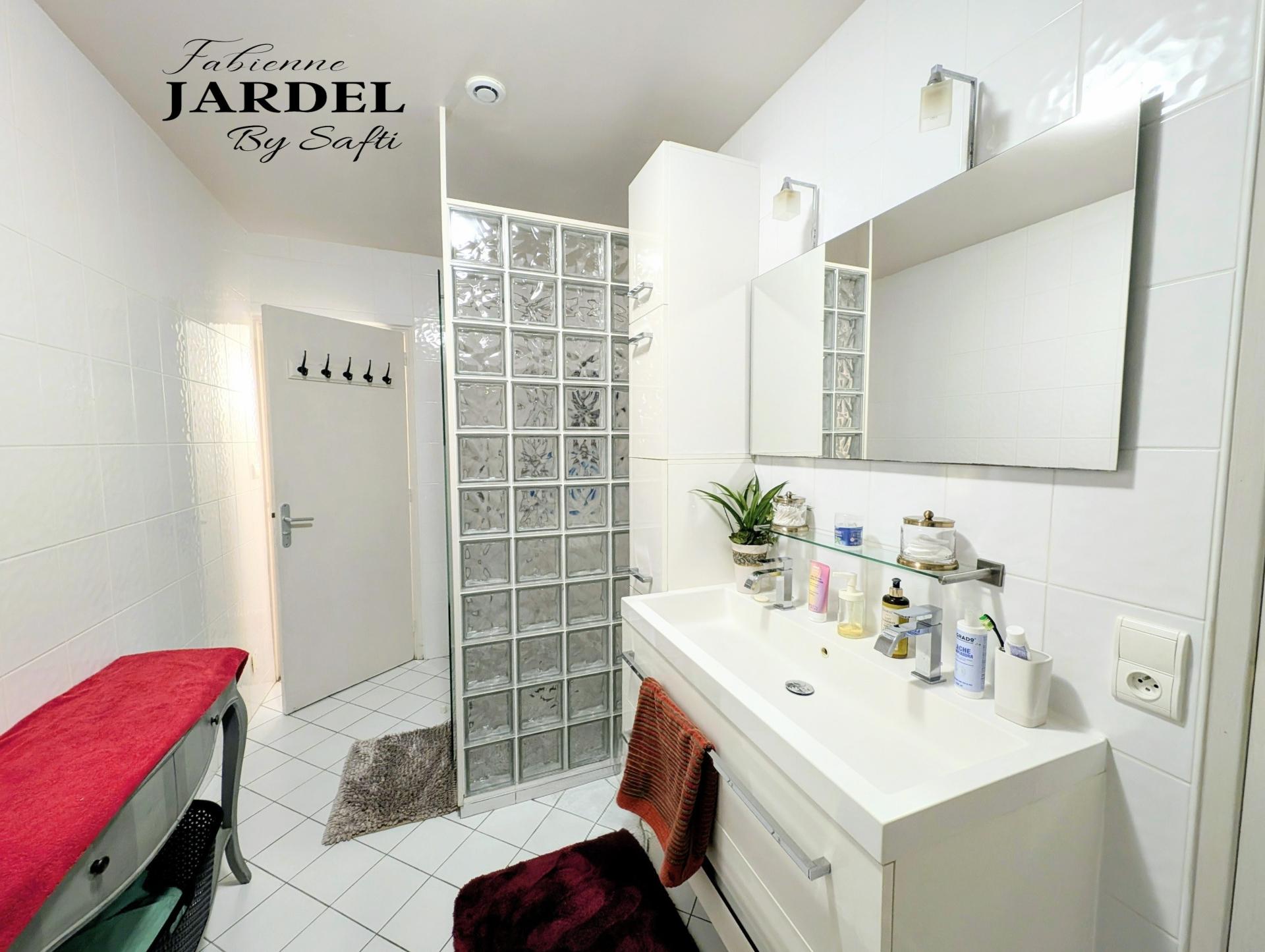 Photo 25 de l'annonce.