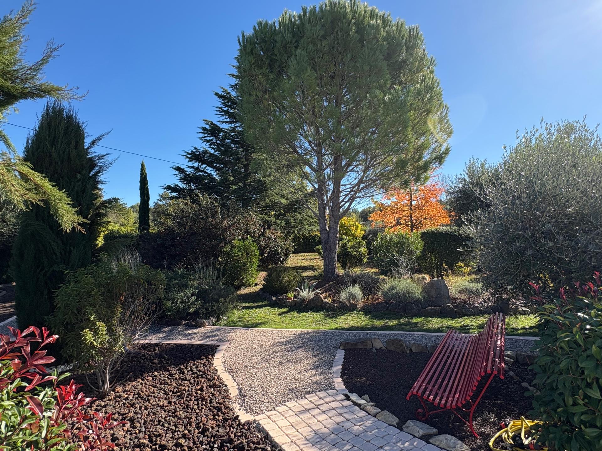 Photo 15 de l'annonce.