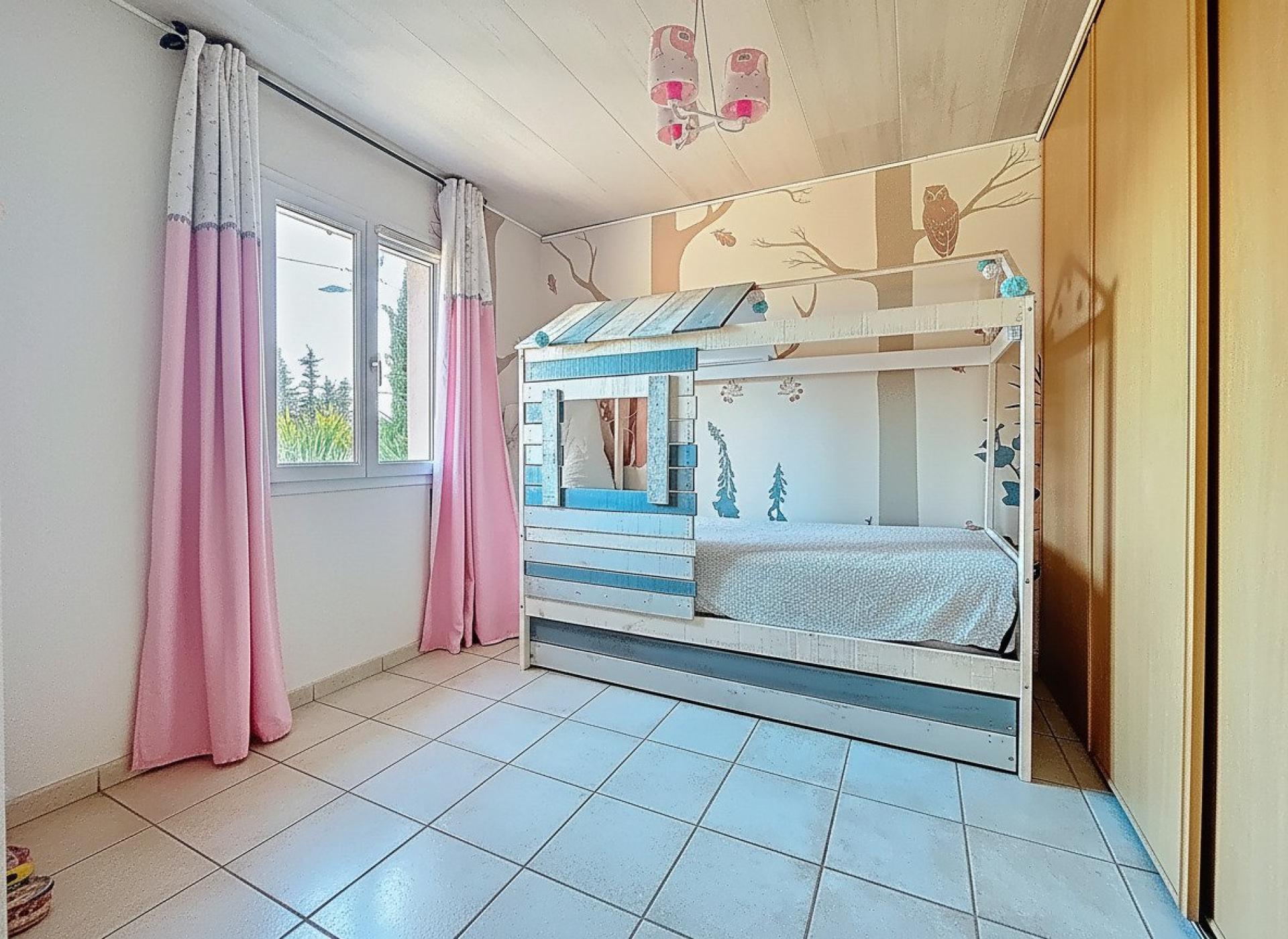 Photo 15 de l'annonce.