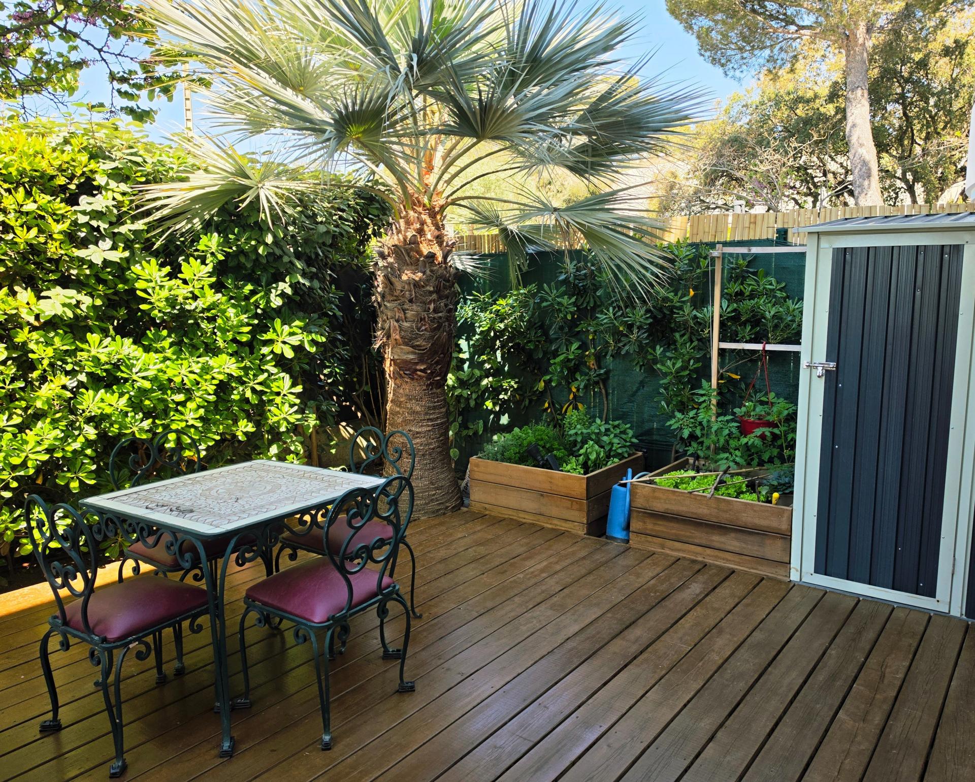 Photo 3 of the listing.