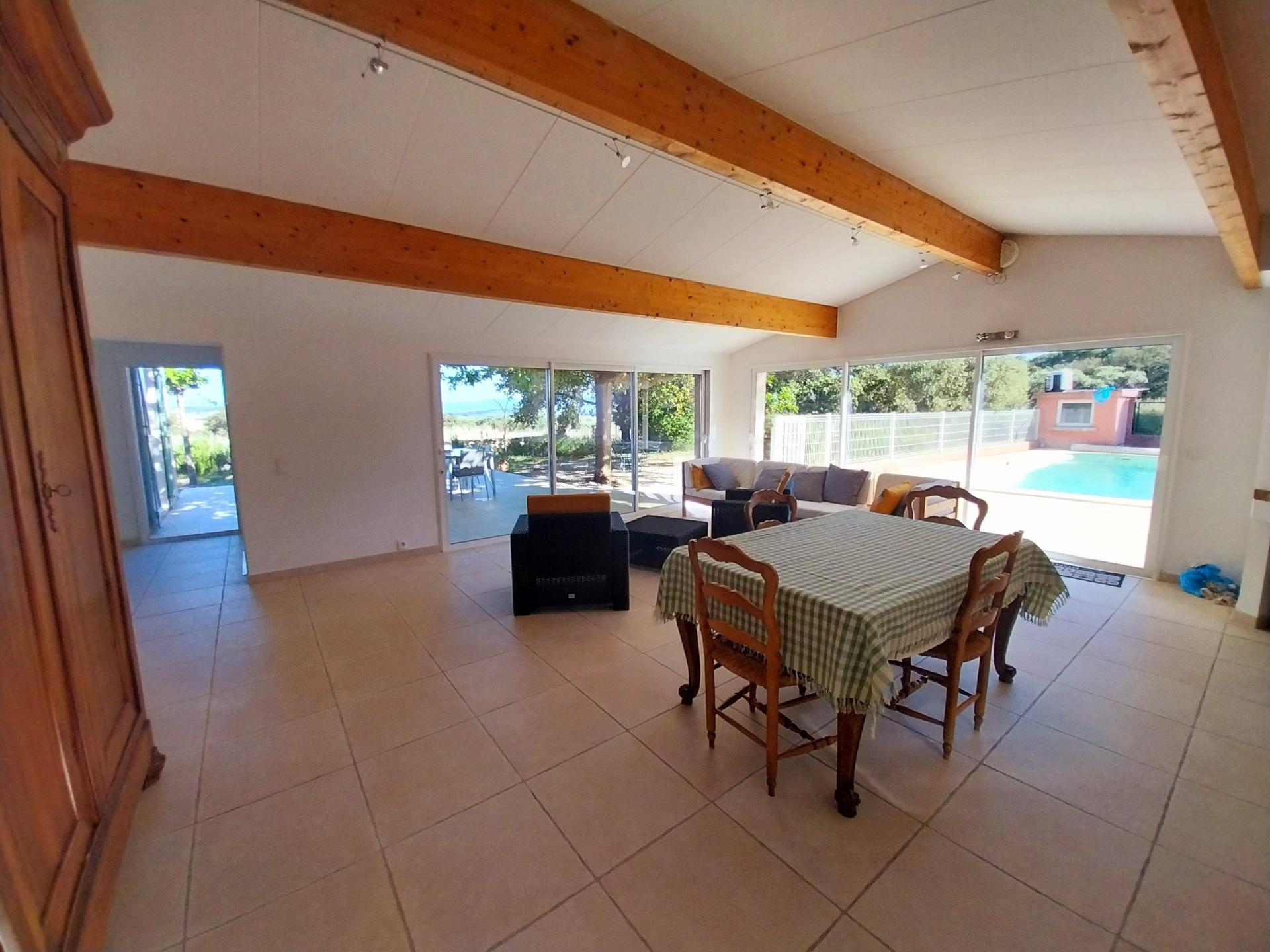 Photo 8 of the listing.