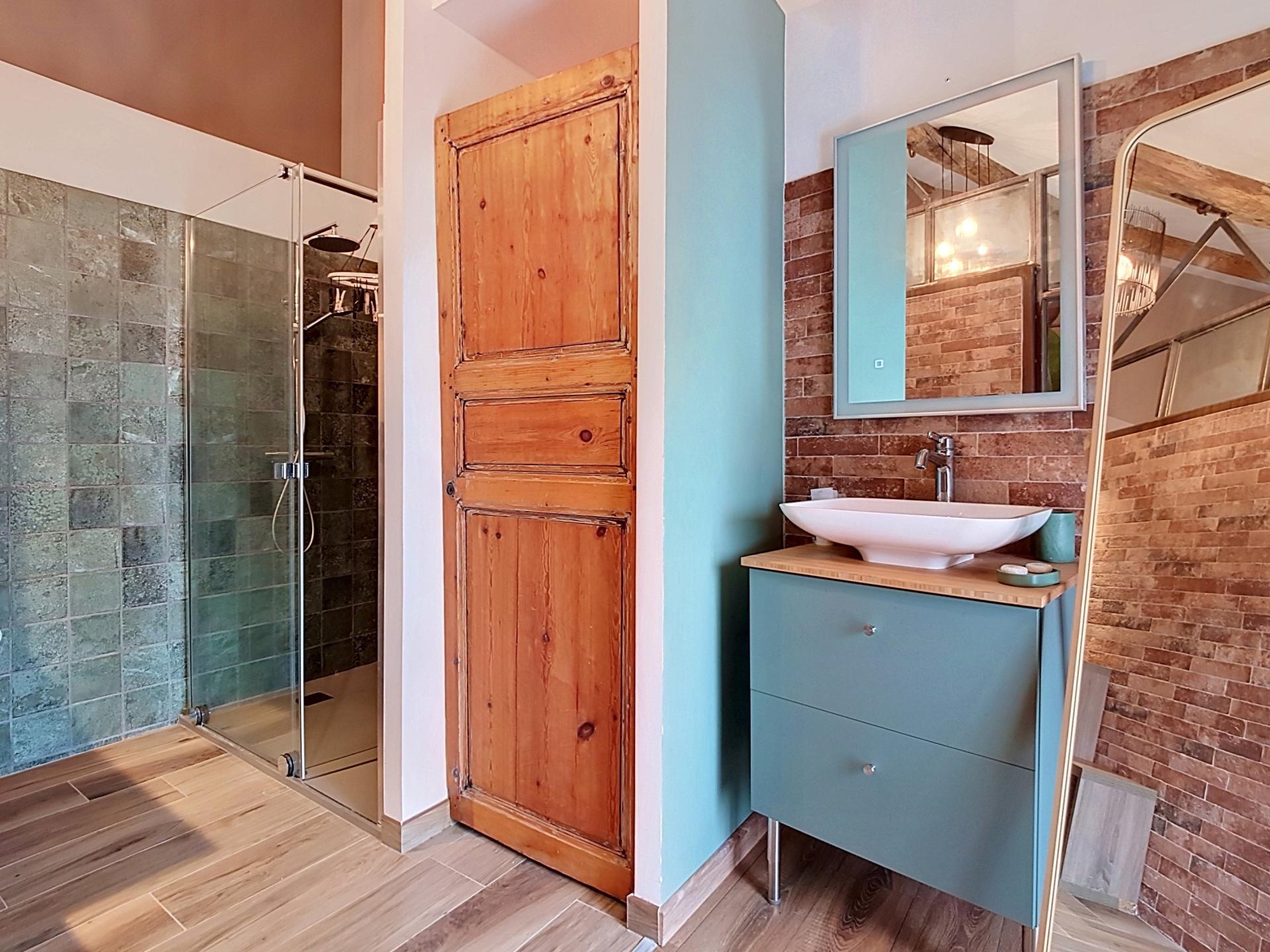 Photo 13 de l'annonce.