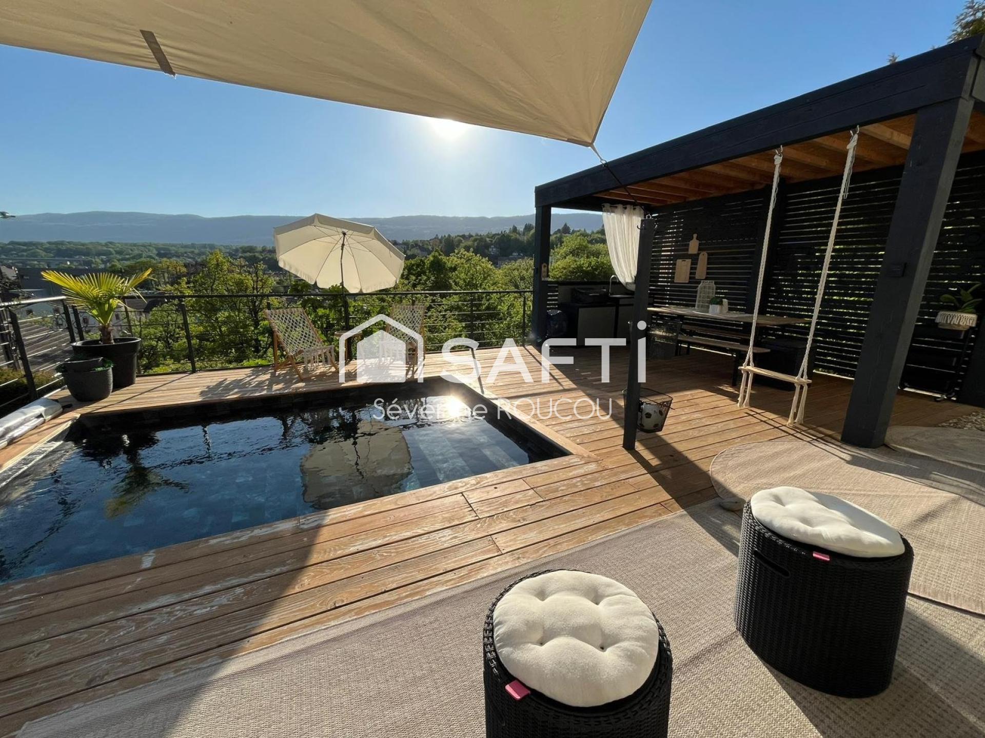 Maison 11 pièces 297 m² · à Bellegarde-sur-Valserine · 297 m² · 759 000 €